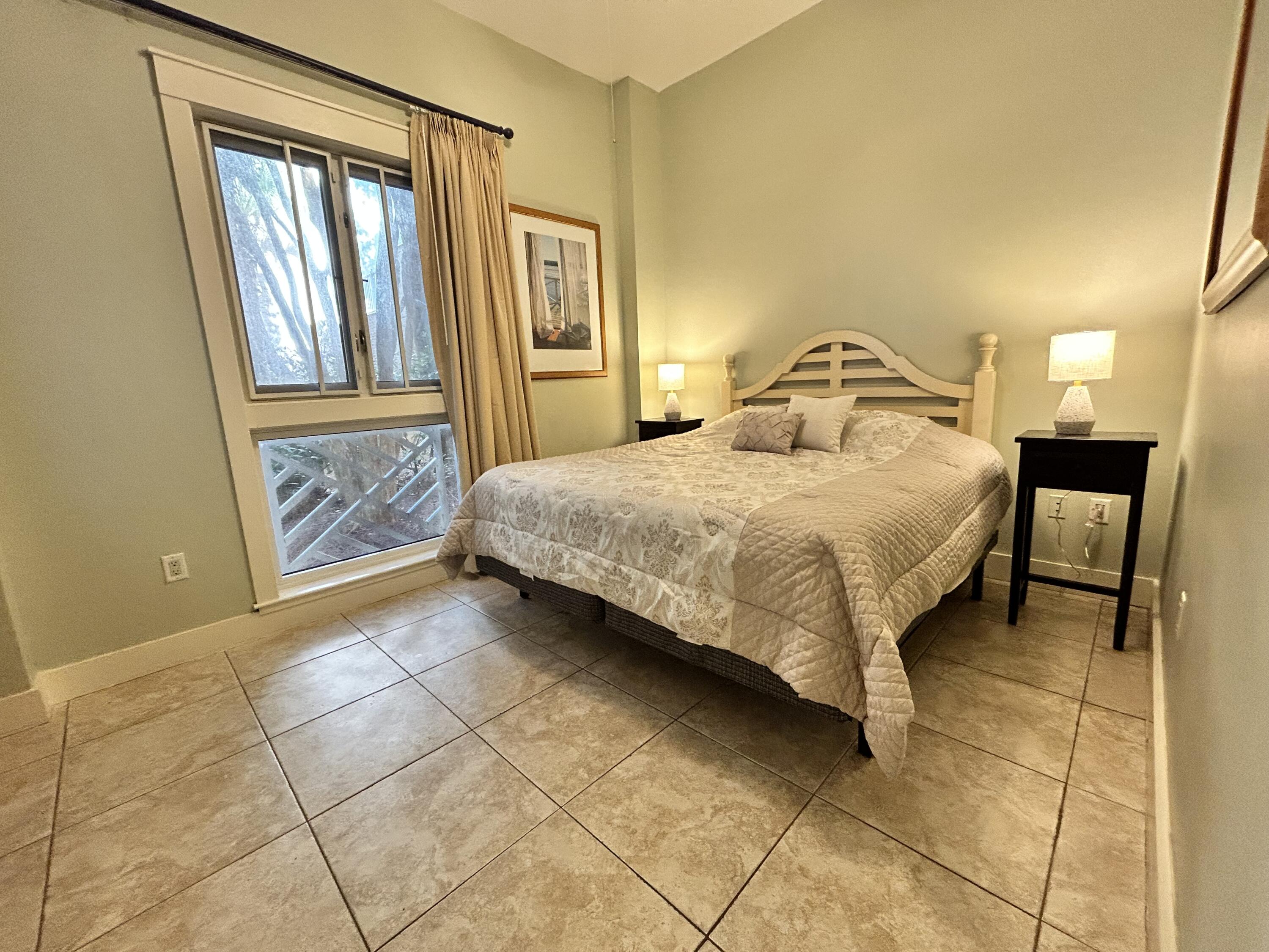 MARKET STREET INN - Residential