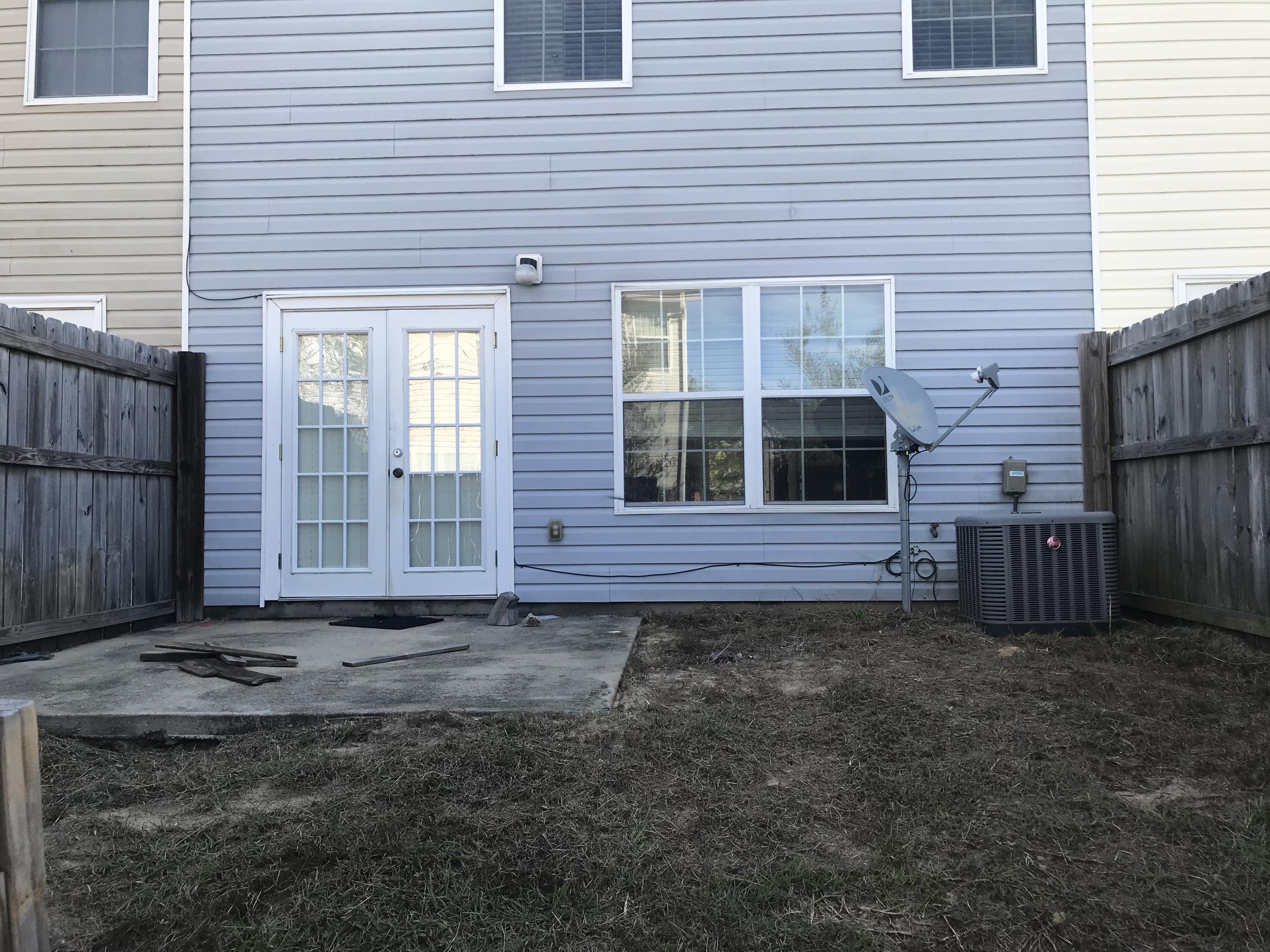 ROLLING PINES - Residential Lease