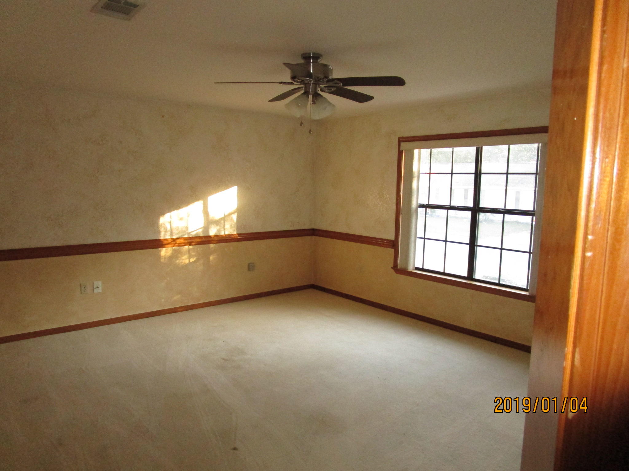 LIVE OAK SHORES - Residential Lease