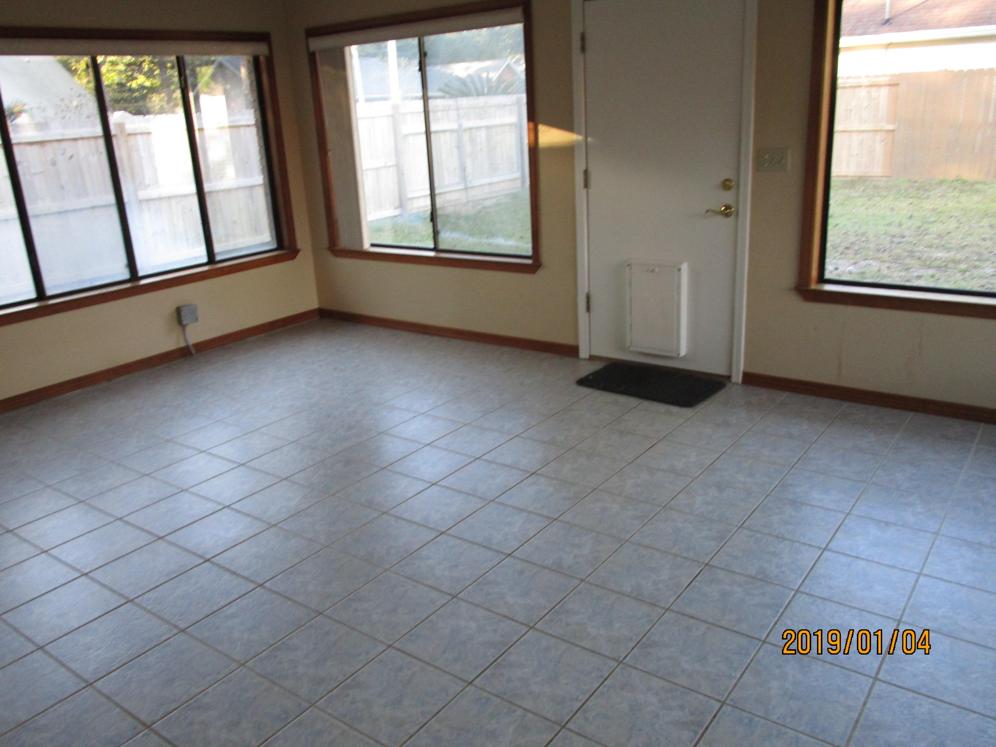 LIVE OAK SHORES - Residential Lease