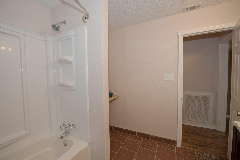 NORTH HILL - Residential