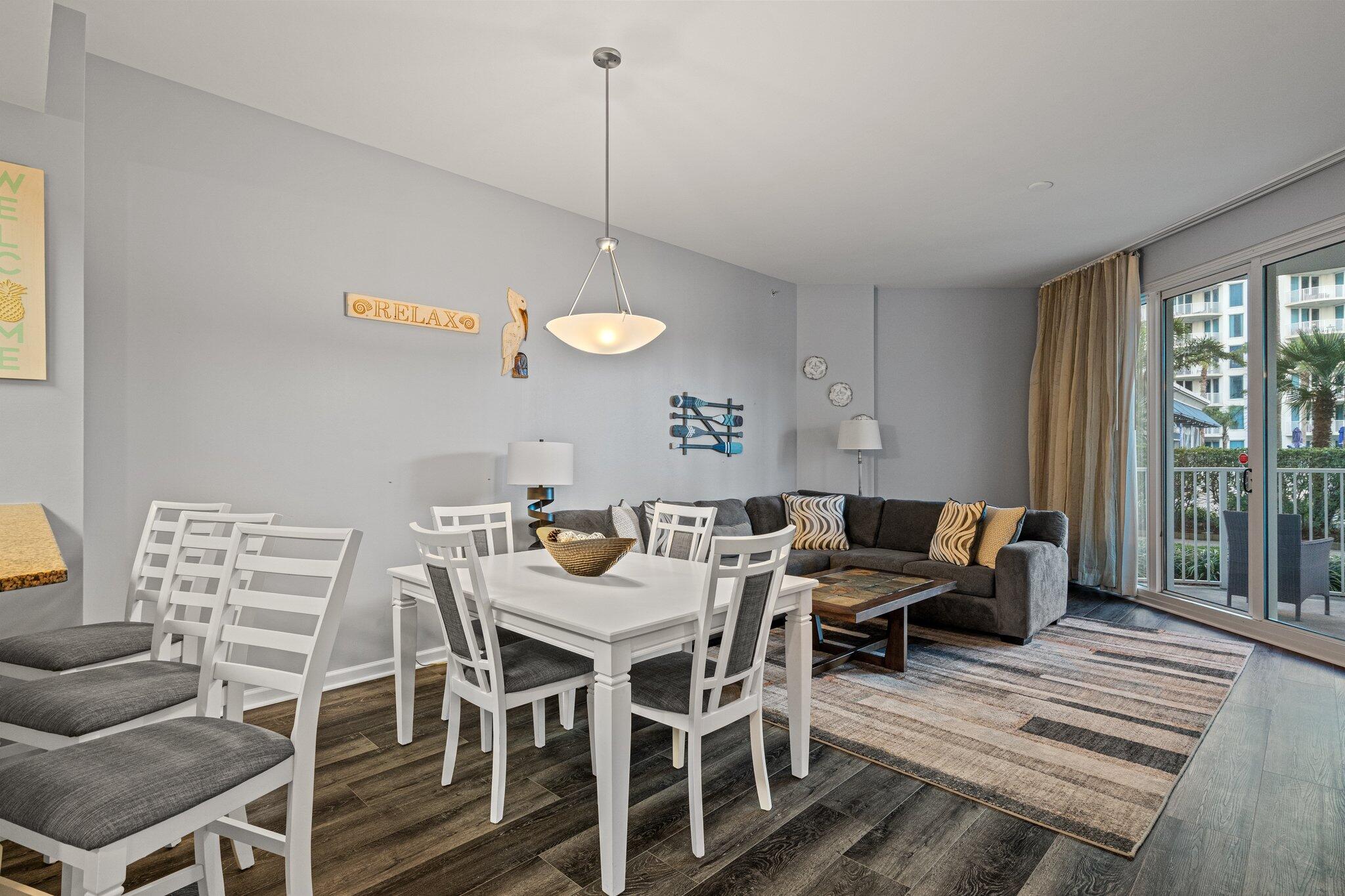THE PALMS OF DESTIN - Residential