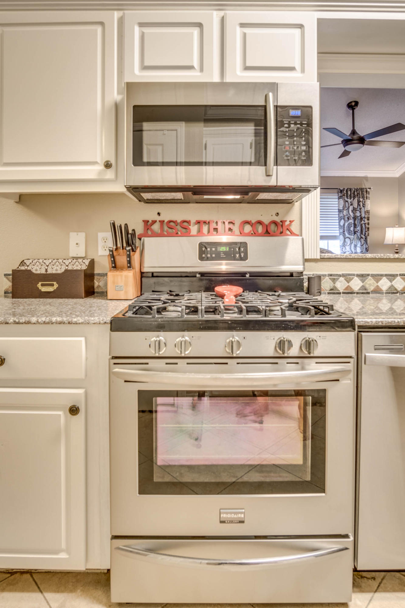 EMERALD VILLAGE S/D - Residential