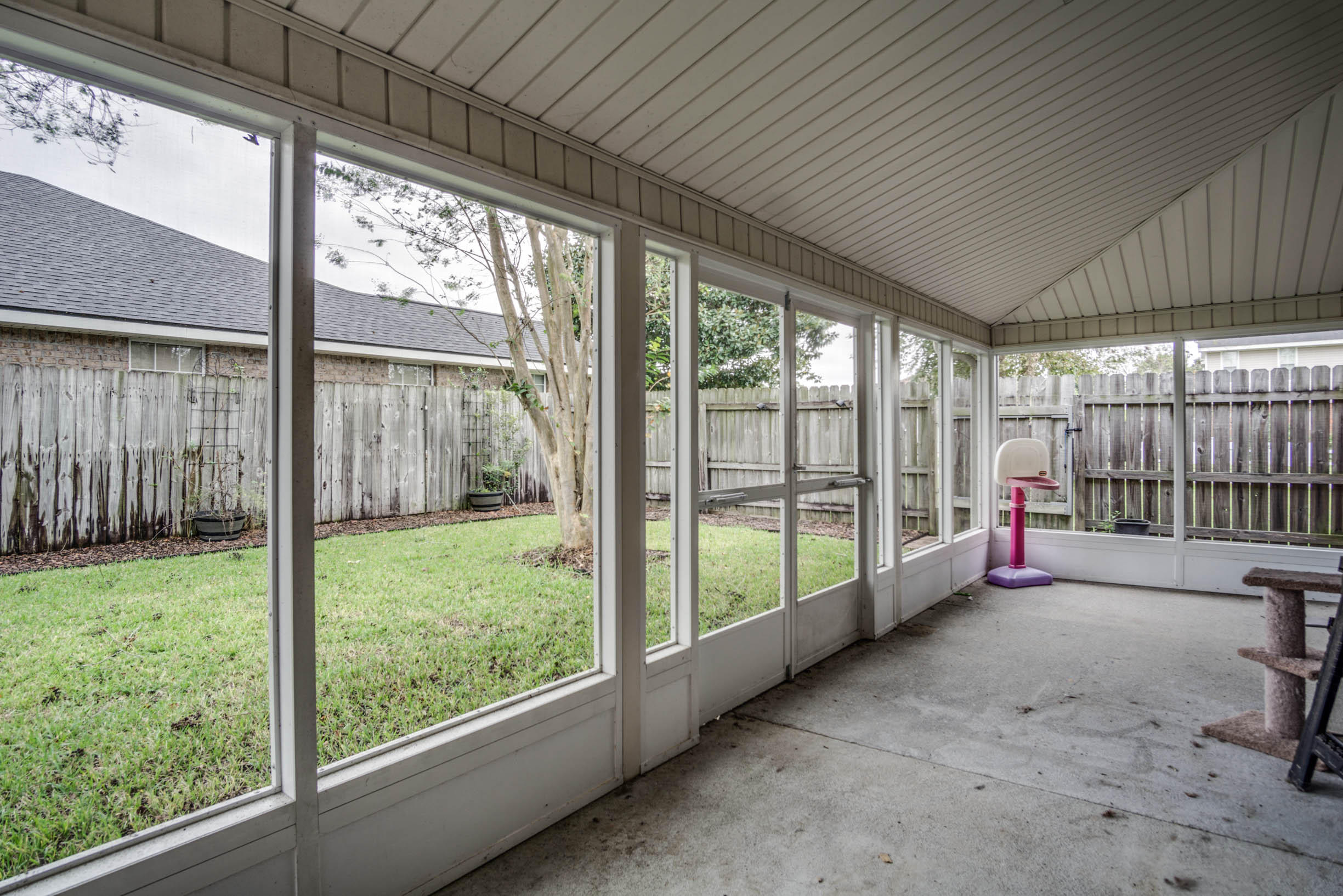 EMERALD VILLAGE S/D - Residential