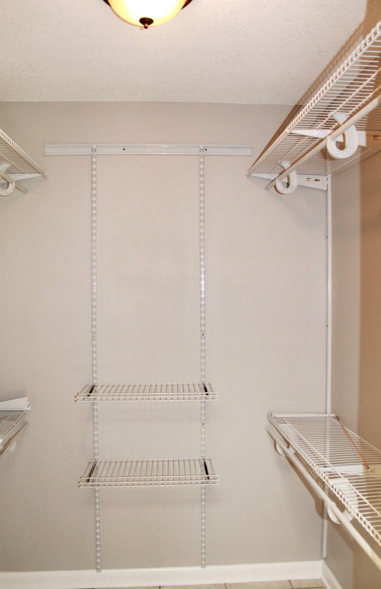 RAINTREE ESTATES - Residential