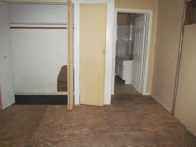 MCLAUGHLIN & HARRIS - Residential