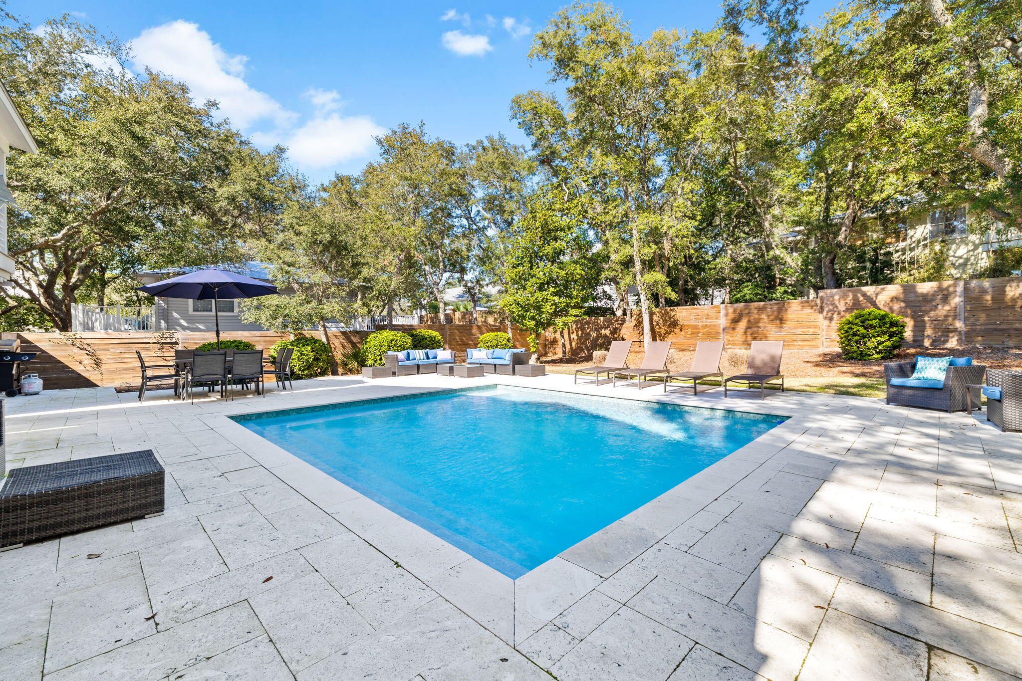 BEACH HIGHLAND 1ST ADD - Residential