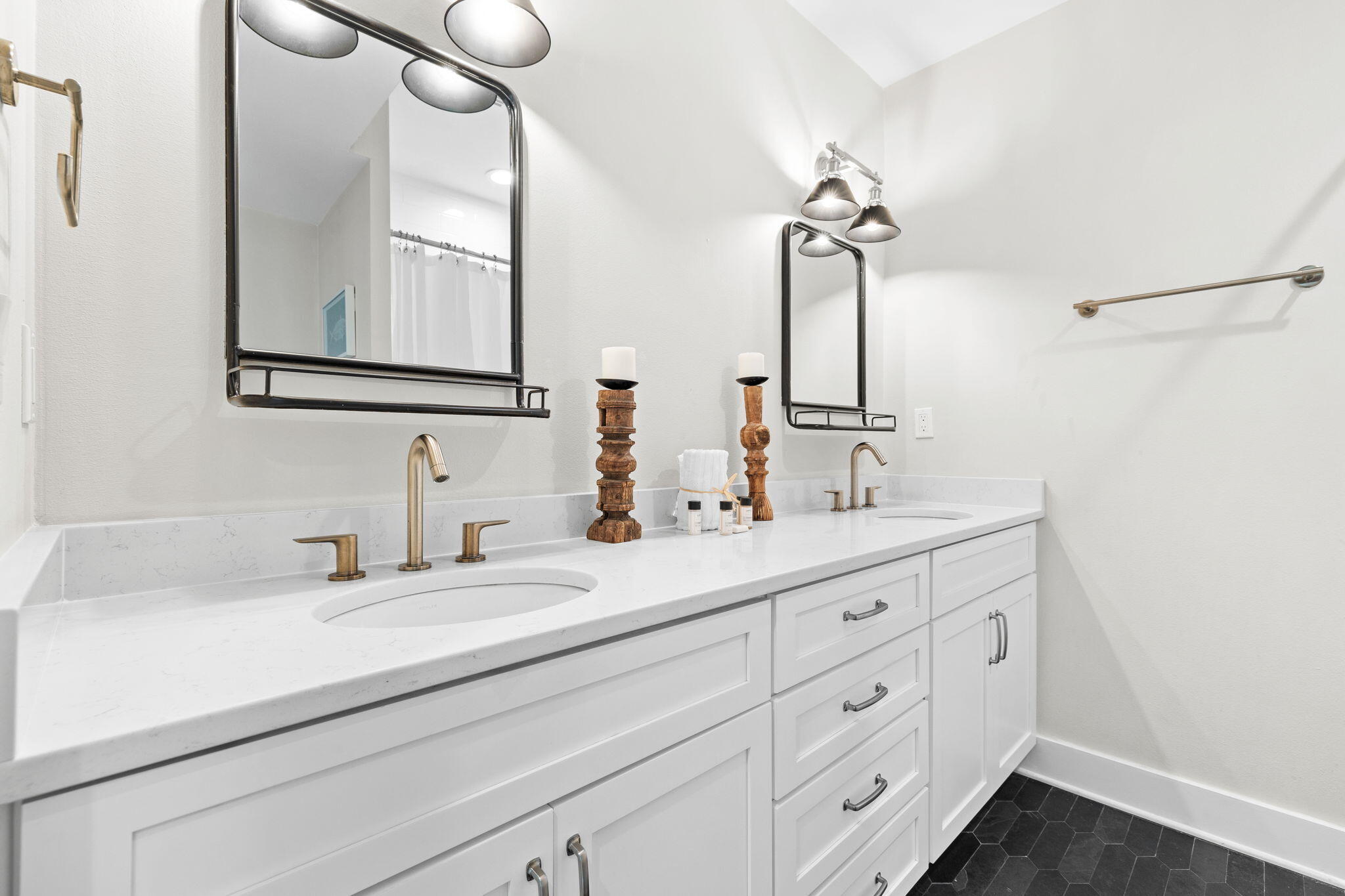 BEACH HIGHLAND 1ST ADD - Residential