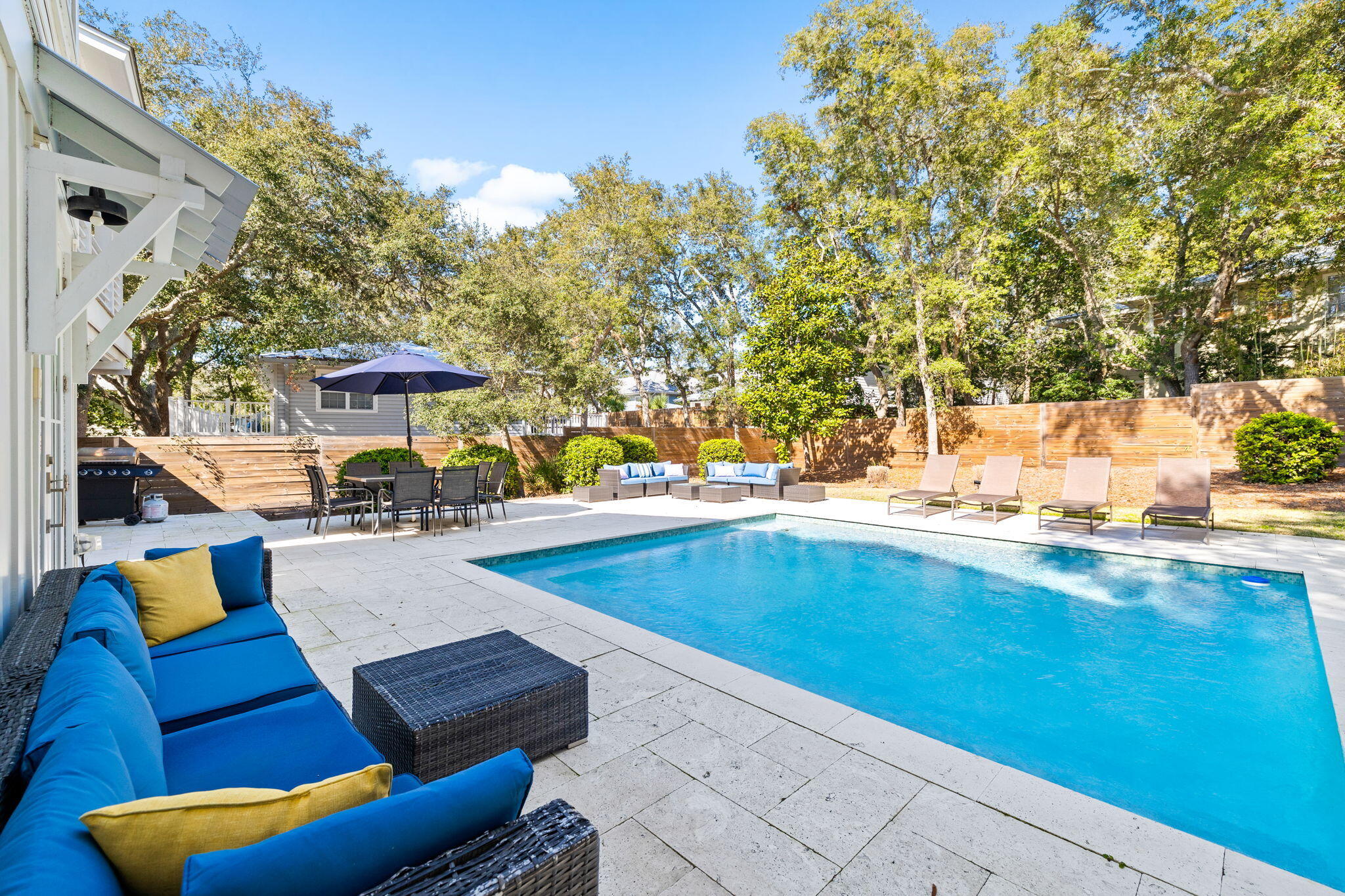 BEACH HIGHLAND 1ST ADD - Residential