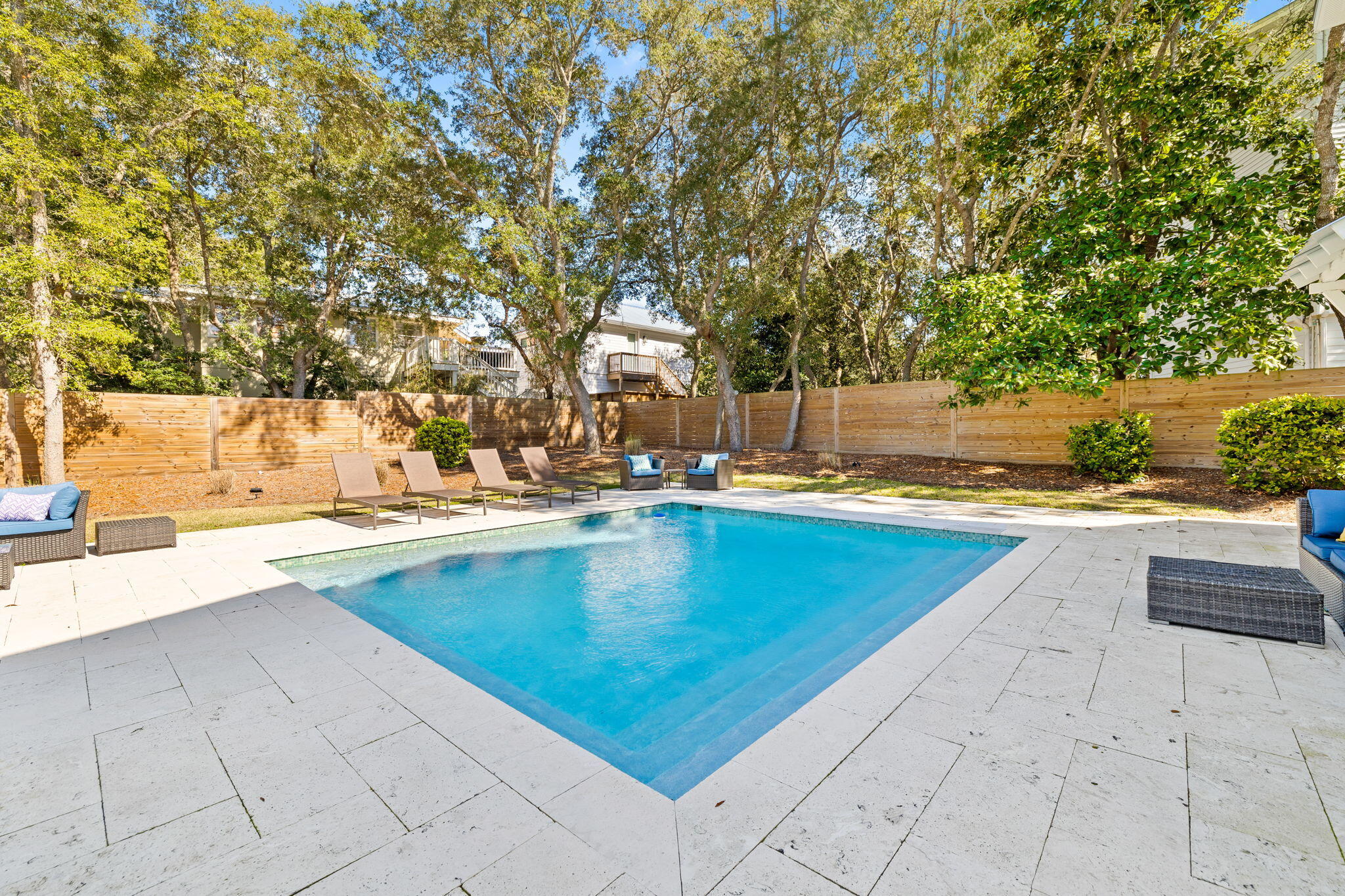 BEACH HIGHLAND 1ST ADD - Residential