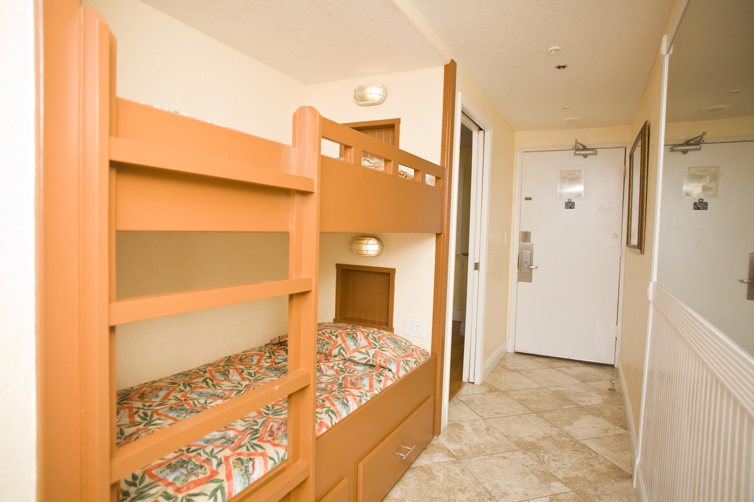 SUNDESTIN INTERNATIONAL CONDO - Residential