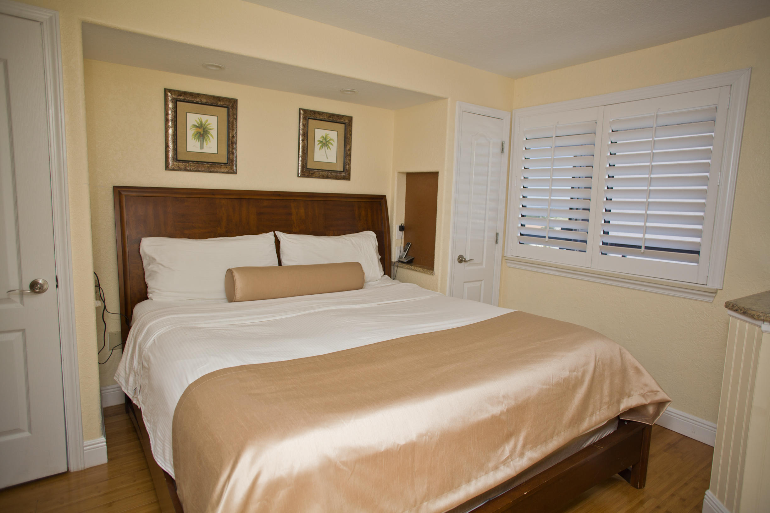 SUNDESTIN INTERNATIONAL CONDO - Residential