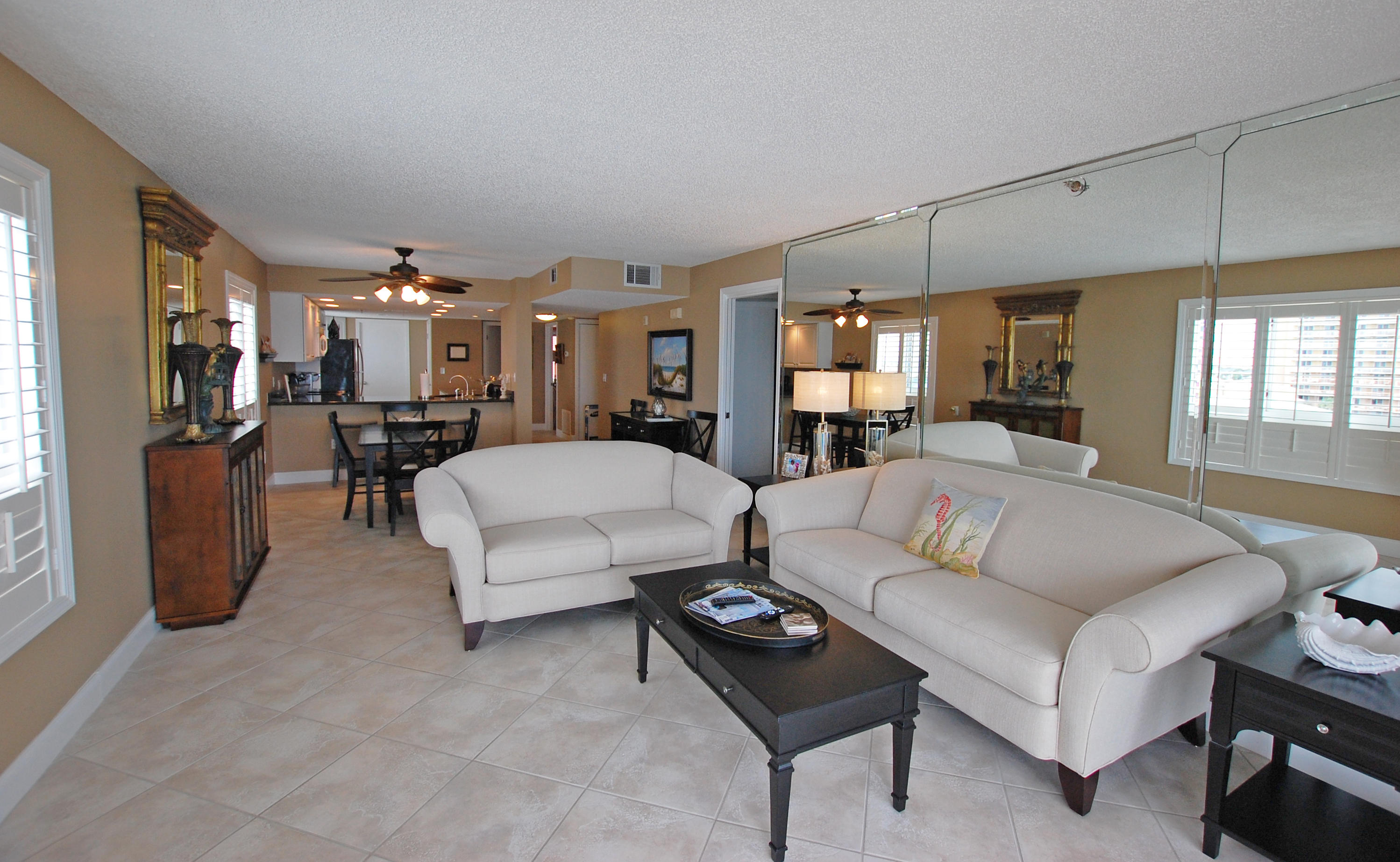 DESTIN TOWERS CONDO - Residential