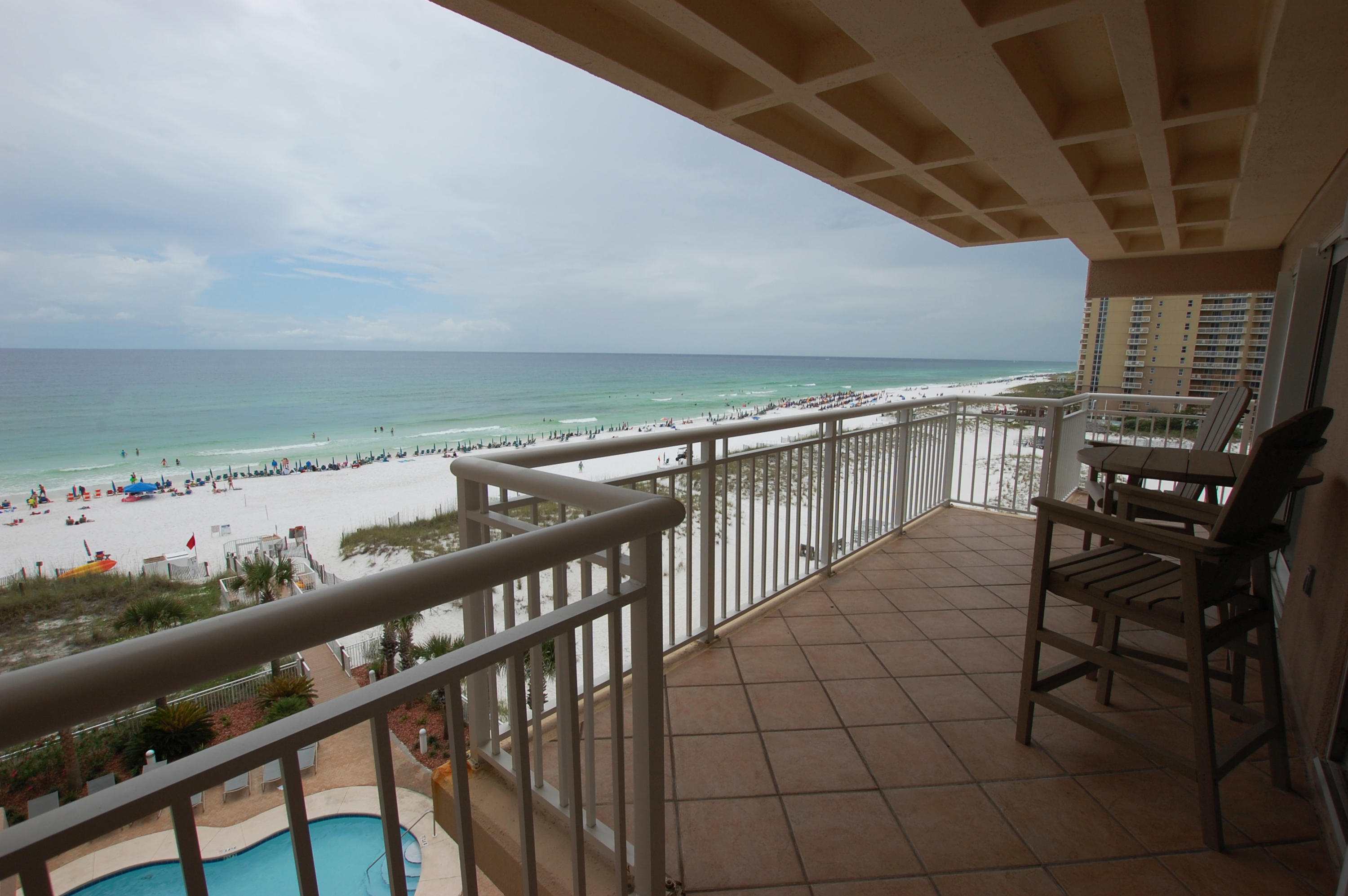 DESTIN TOWERS CONDO - Residential