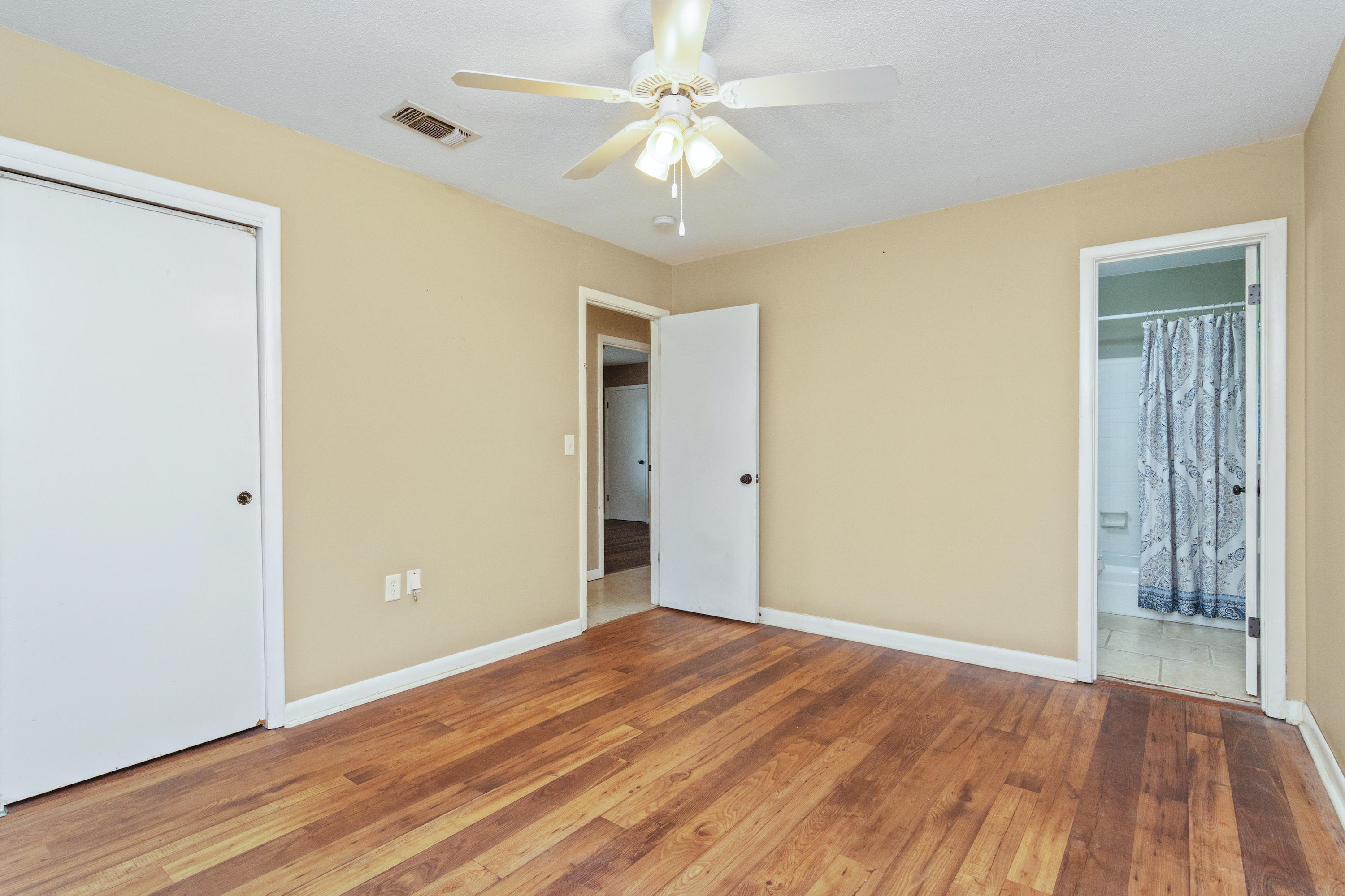 ADAMS POWELL - Residential