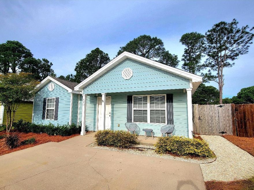 This Charming cottage is situated in much sought after Santa Rosa, featuring fresh new paint, newly upgraded baths, Spacious modern kitchen, quality flooring, extended deck for your enjoyment and entertaining, a fenced rear yard  overlooking stunning acreage, offering exceptional privacy. Call today before this one gets away!