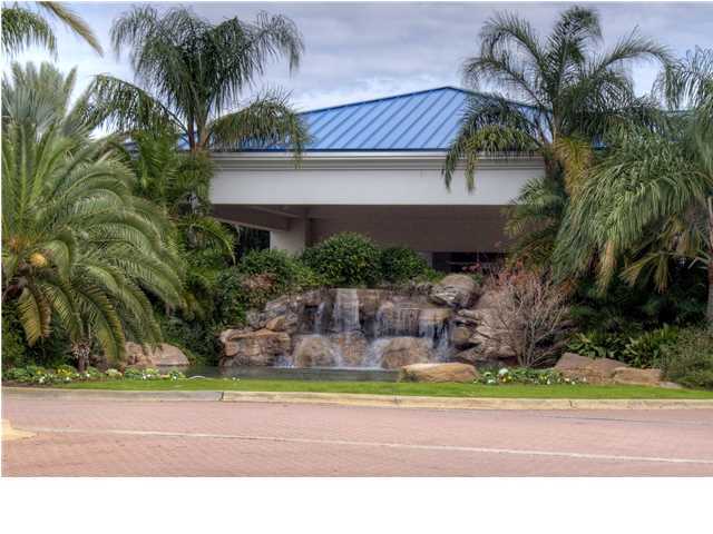 THE PALMS OF DESTIN - Residential
