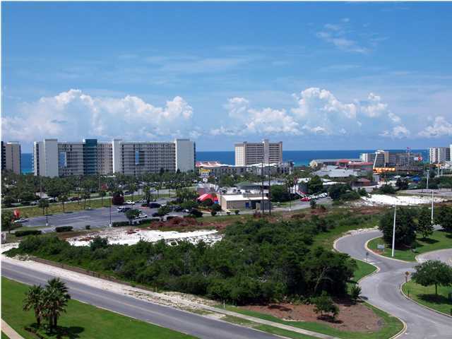 THE PALMS OF DESTIN - Residential