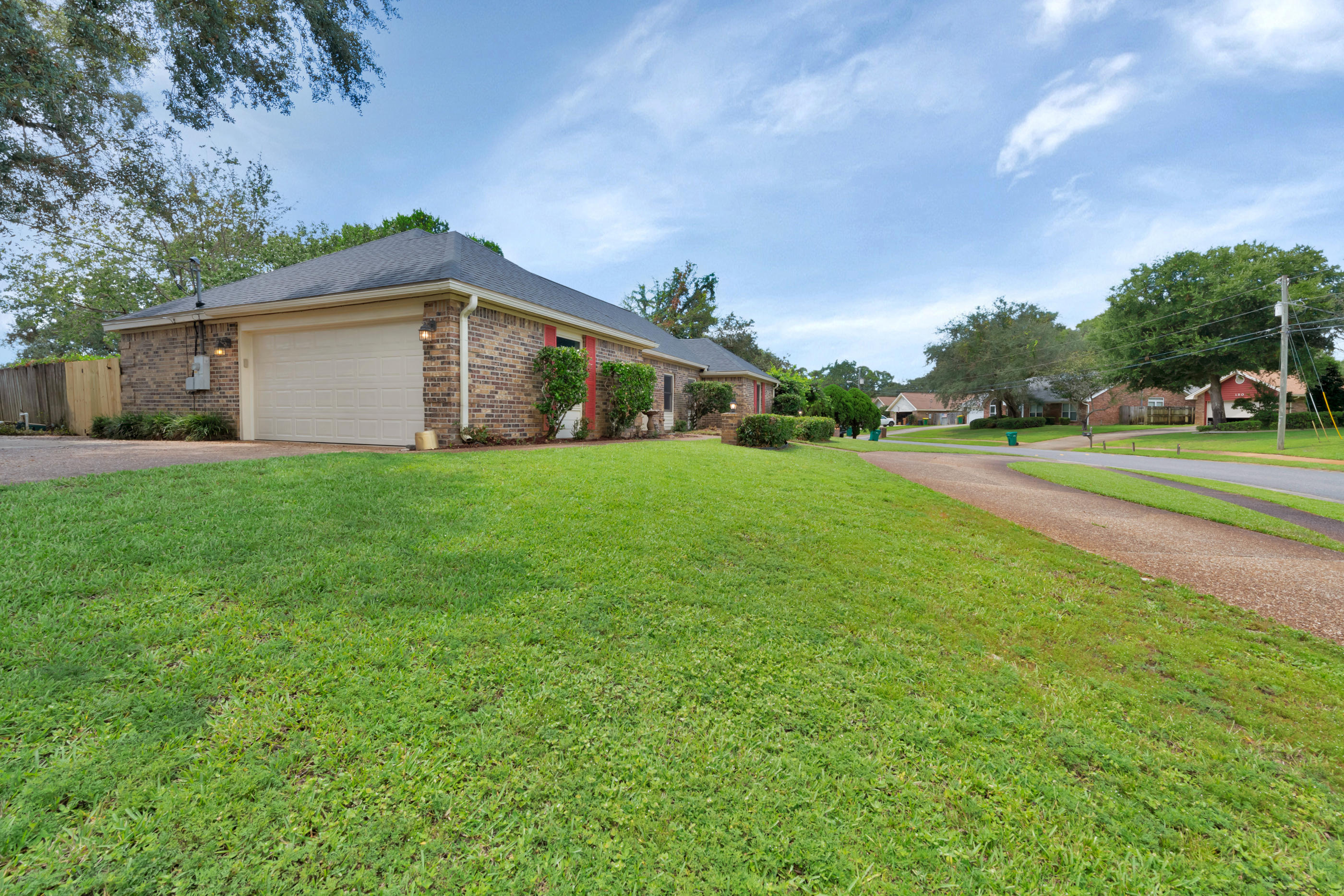 SCOTTSDALE SOUTH - Residential