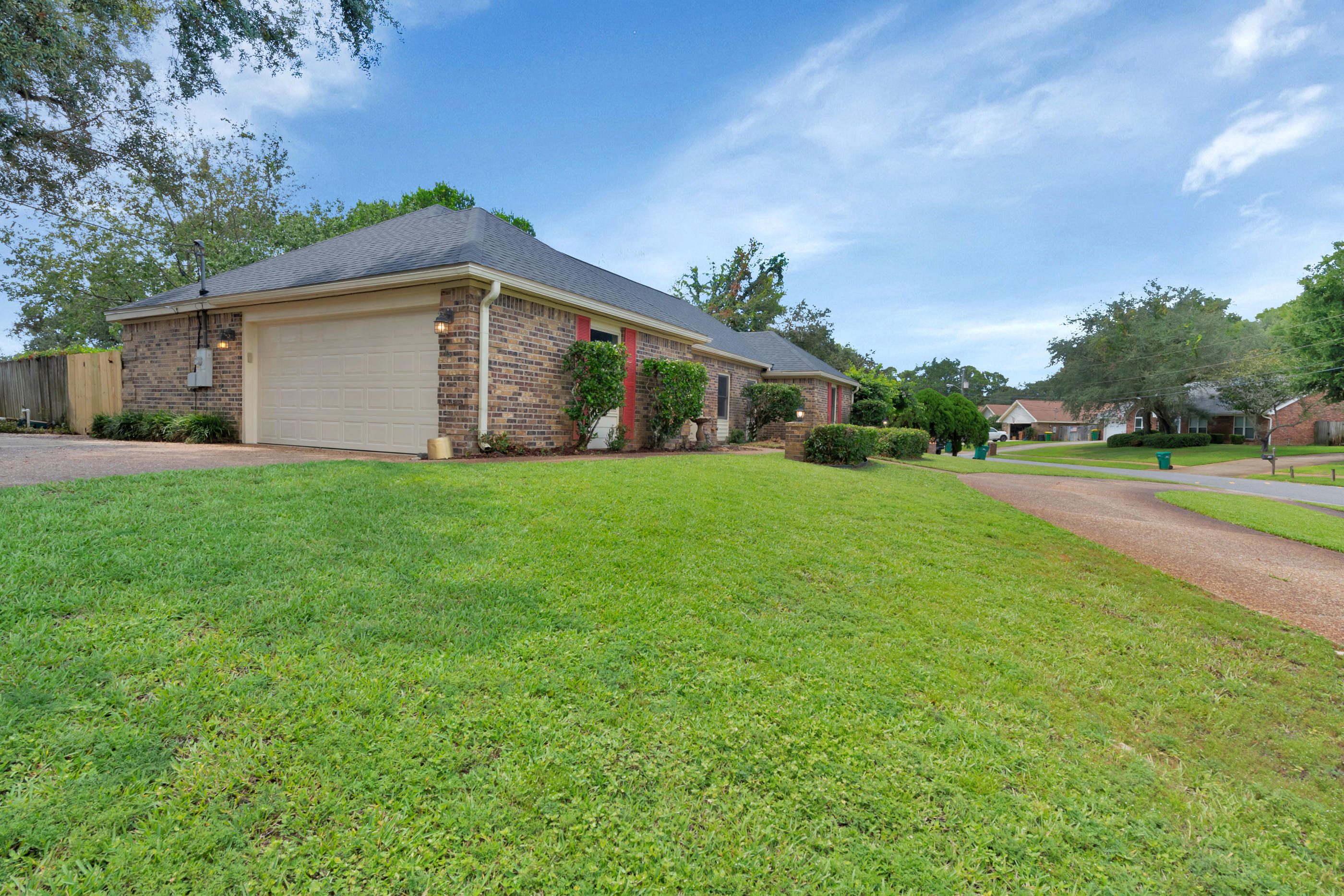 SCOTTSDALE SOUTH - Residential