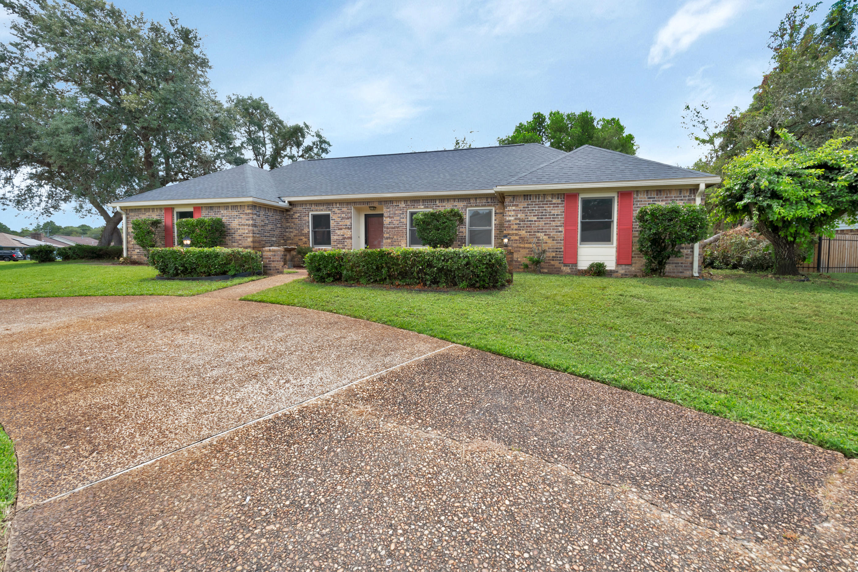 SCOTTSDALE SOUTH - Residential