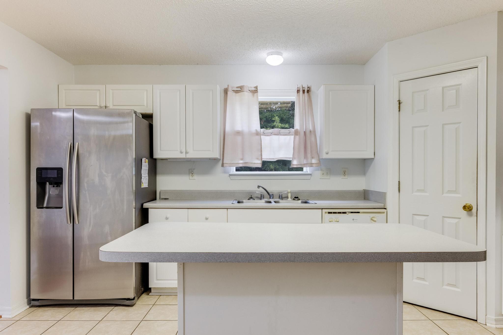 WESTVIEW ESTATES PH 1 - Residential