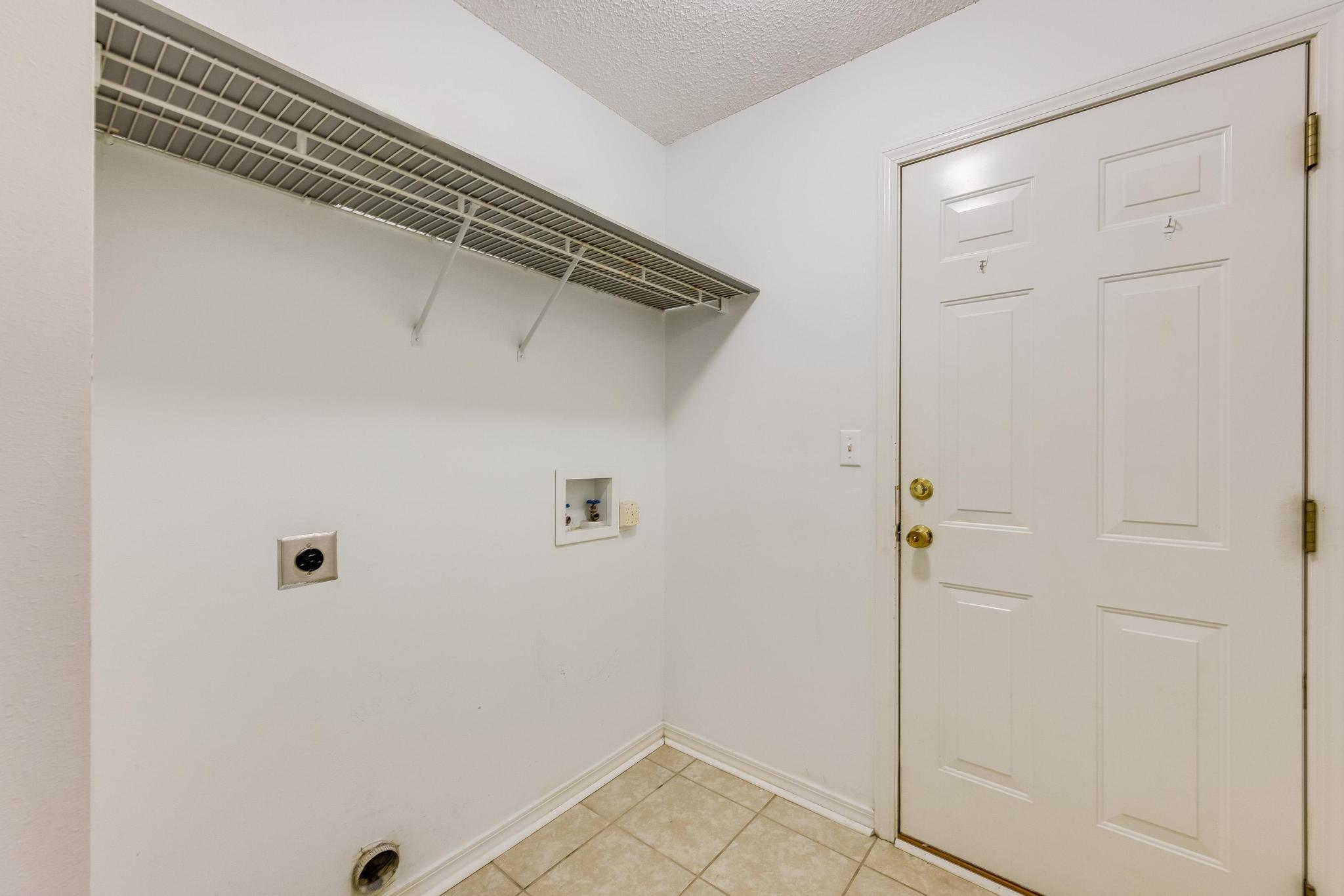 WESTVIEW ESTATES PH 1 - Residential