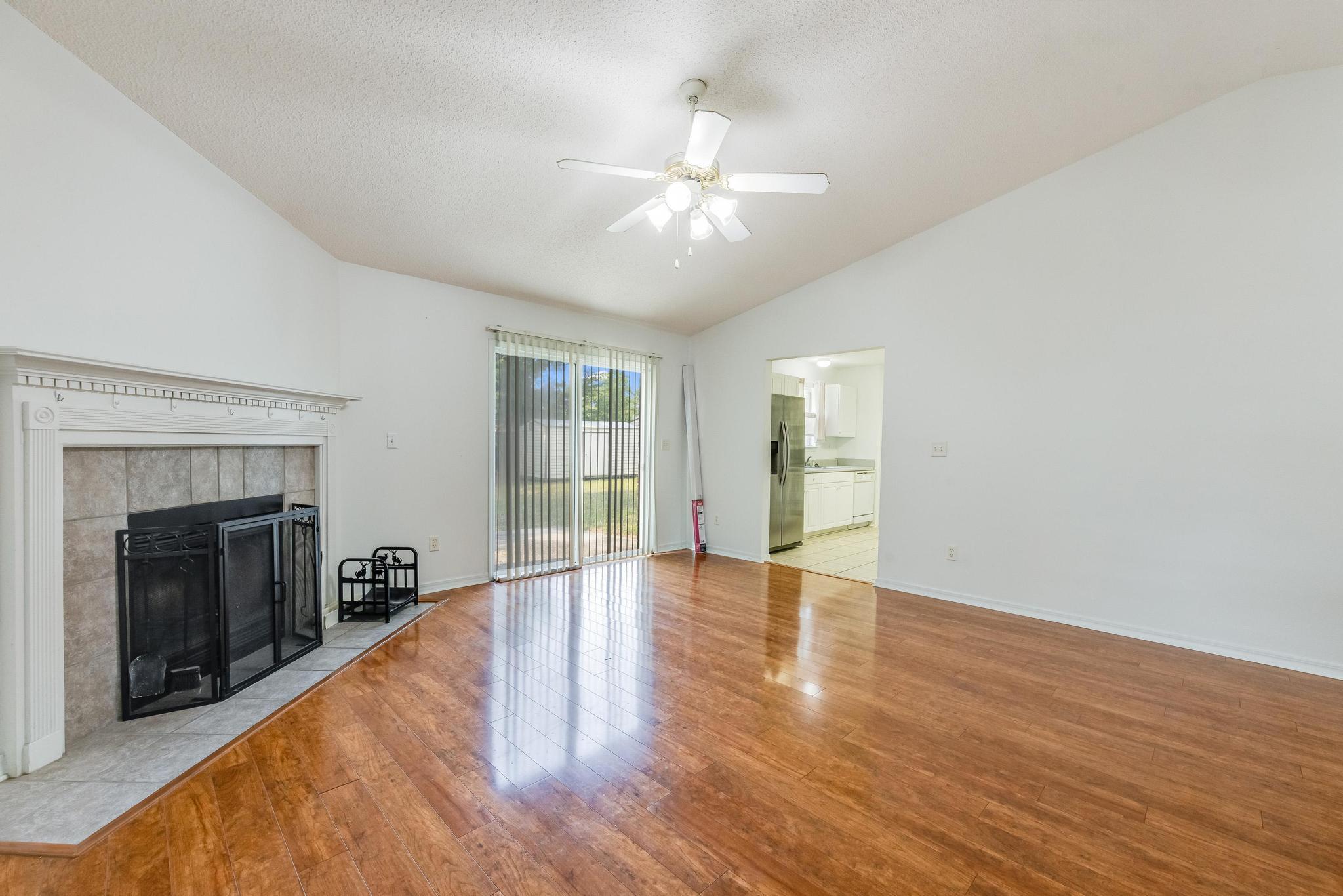 WESTVIEW ESTATES PH 1 - Residential