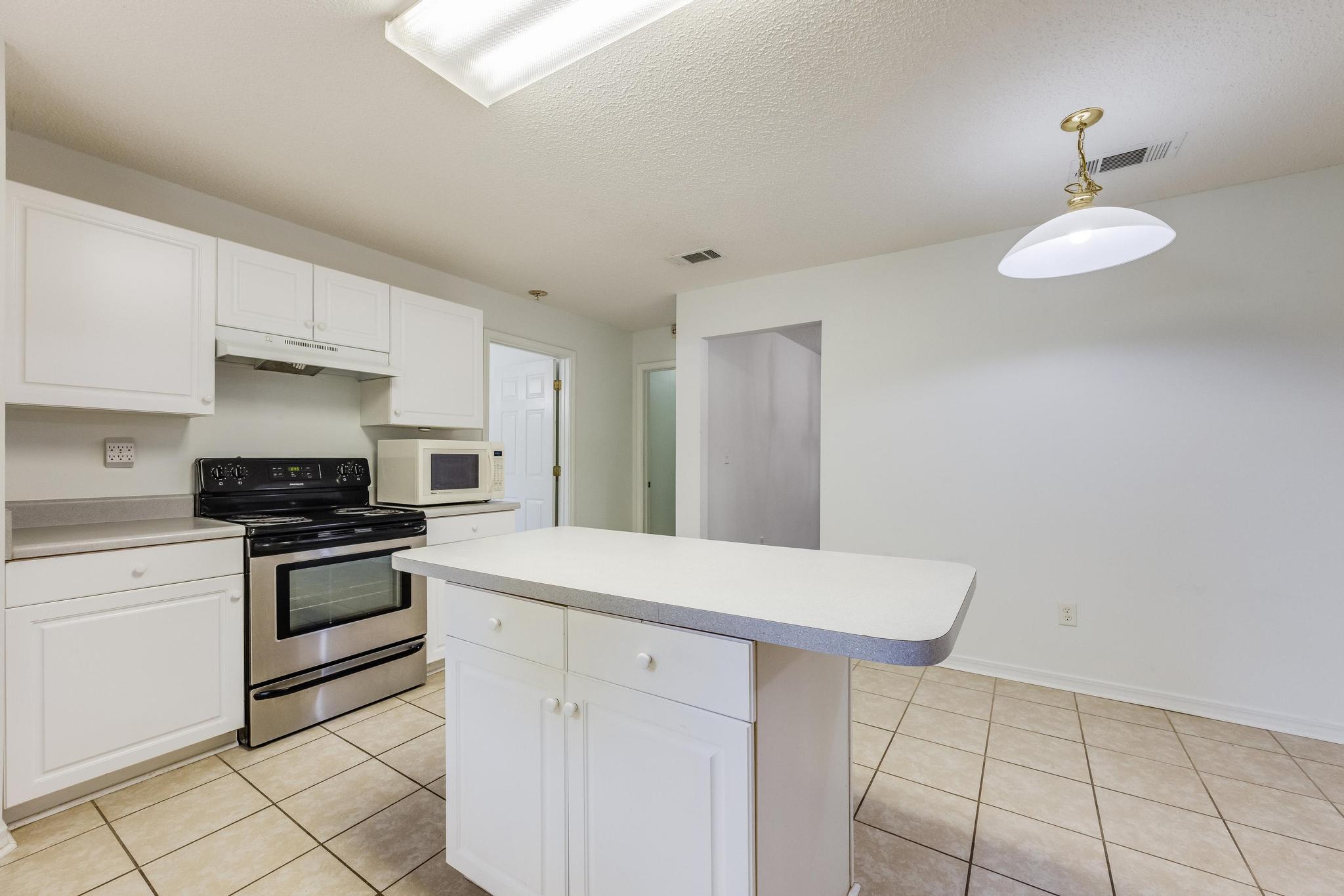 WESTVIEW ESTATES PH 1 - Residential