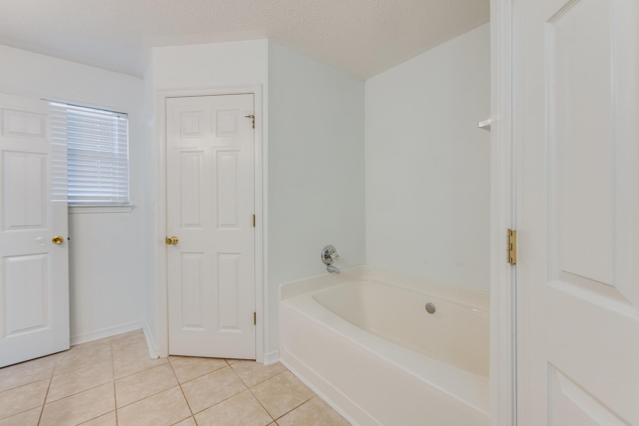 WESTVIEW ESTATES PH 1 - Residential