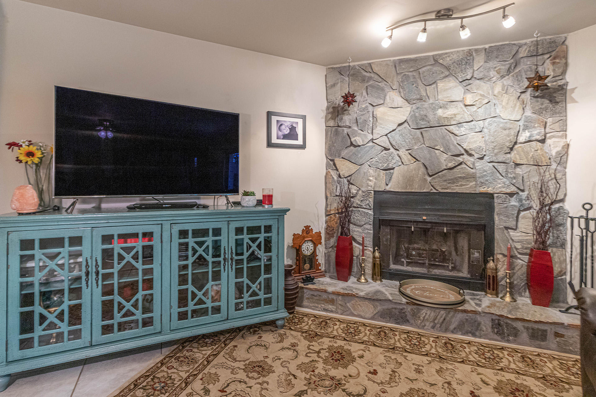 ROCKY BAYOU T/H - Residential