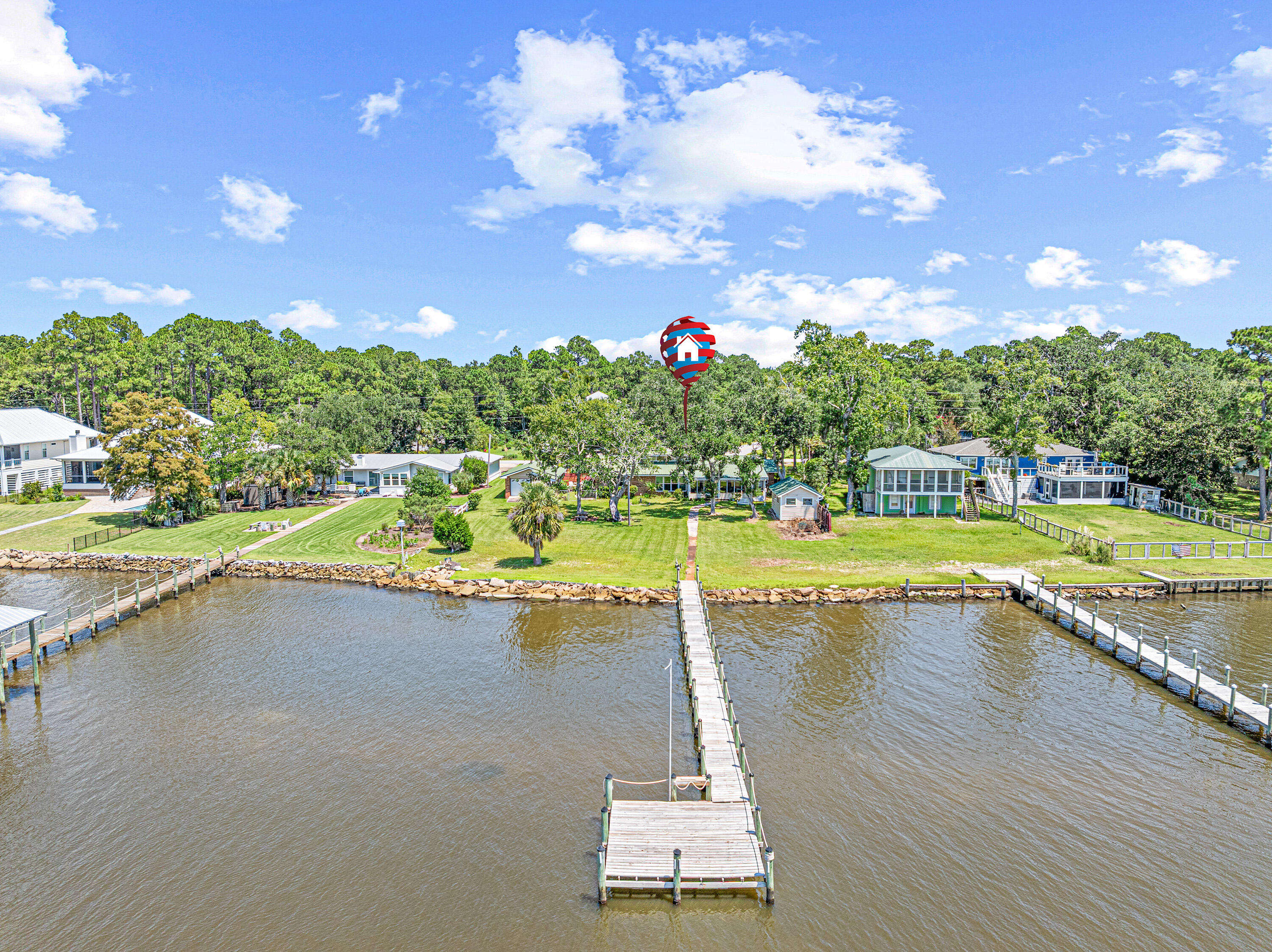 BAY GROVE - Residential