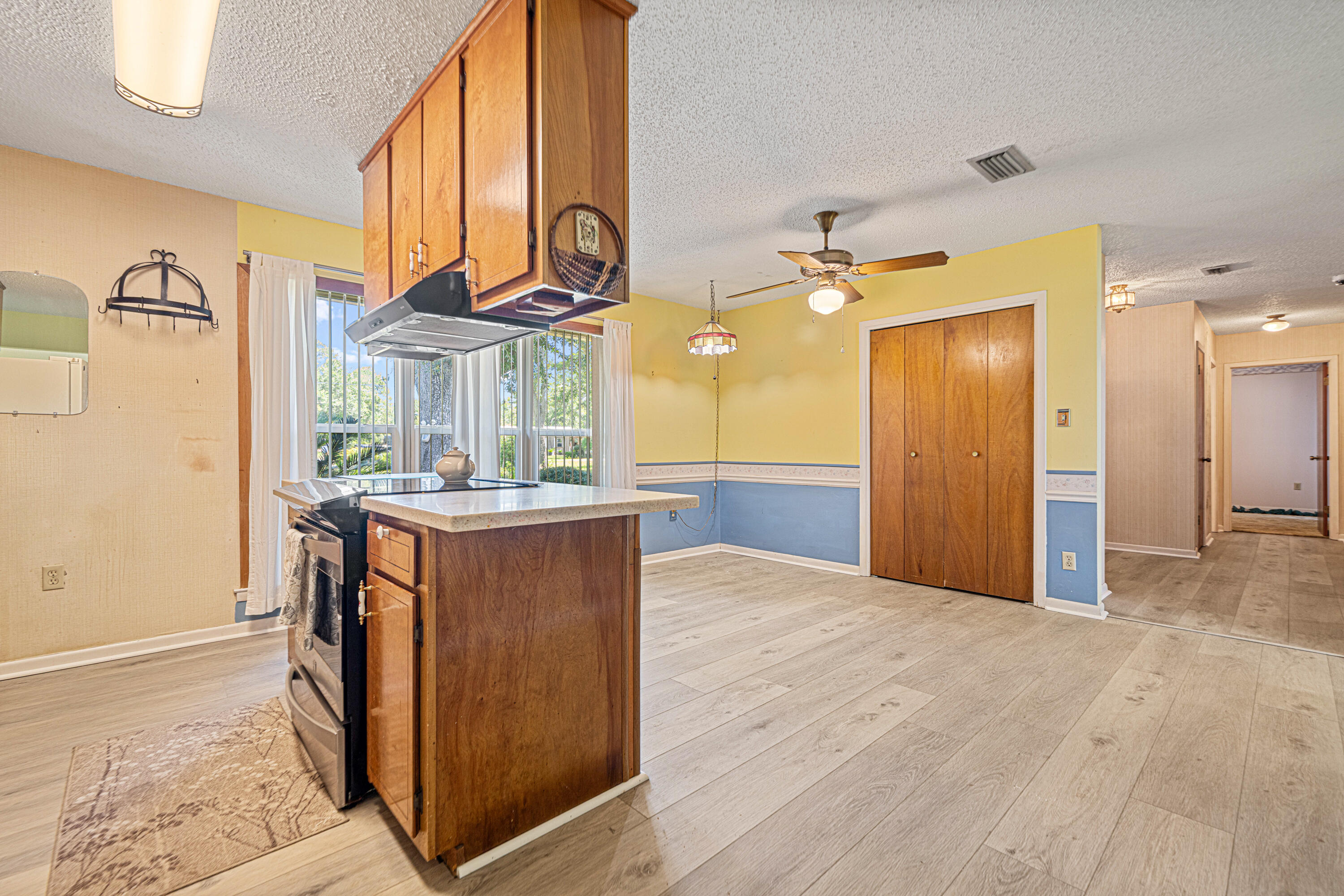 BAY GROVE - Residential