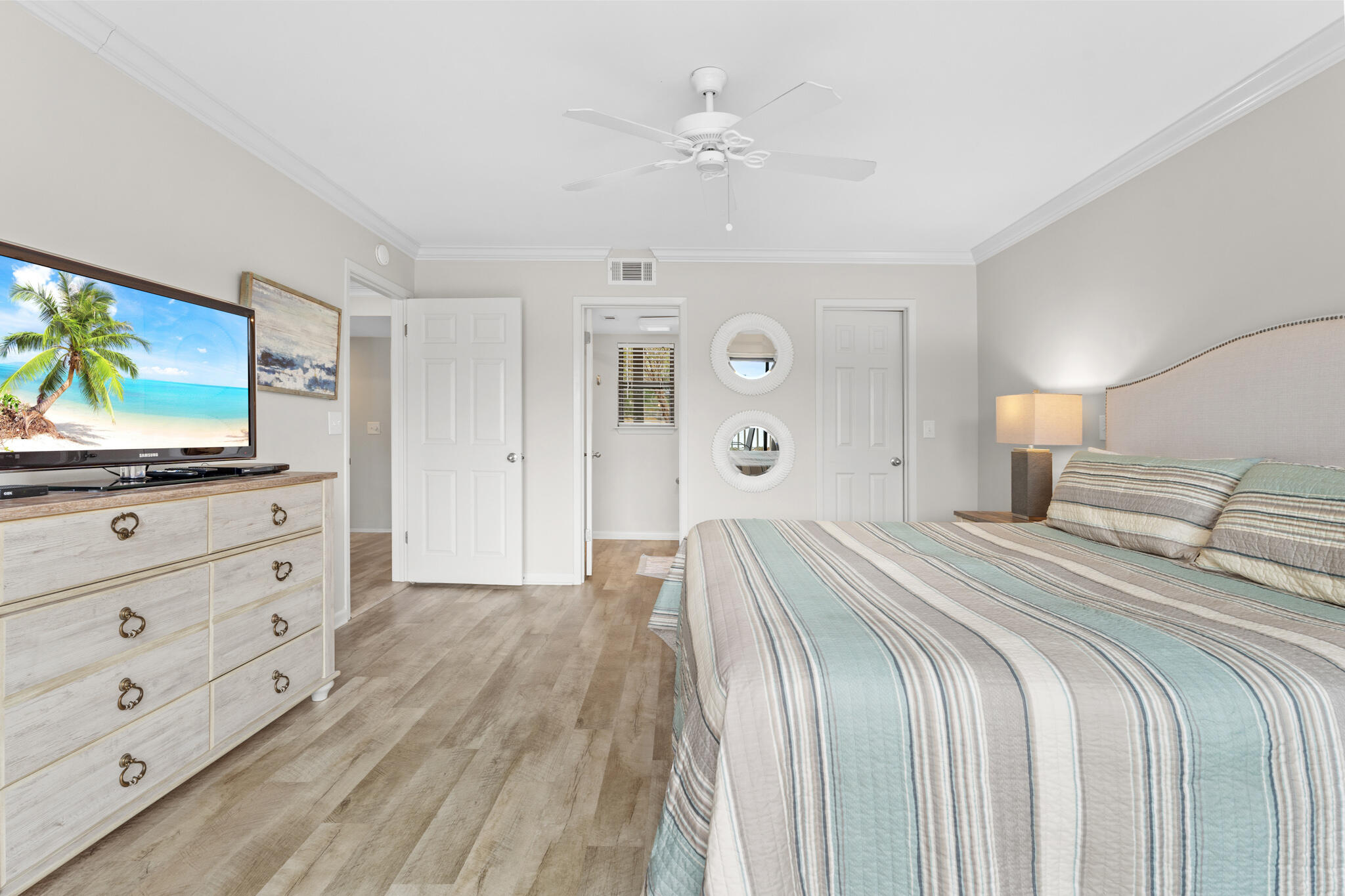 HARBOUR POINT CONDO - Residential