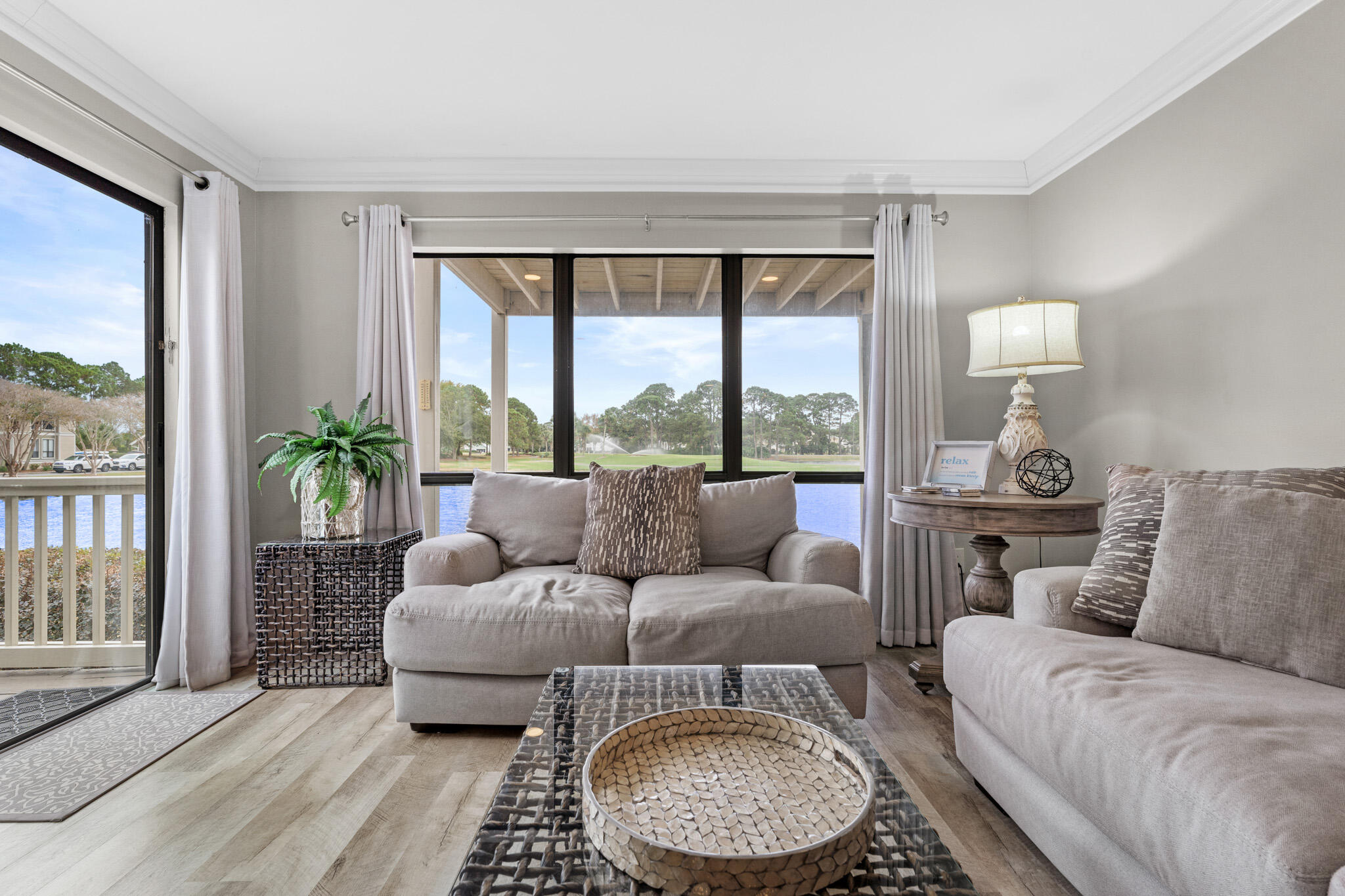 HARBOUR POINT CONDO - Residential