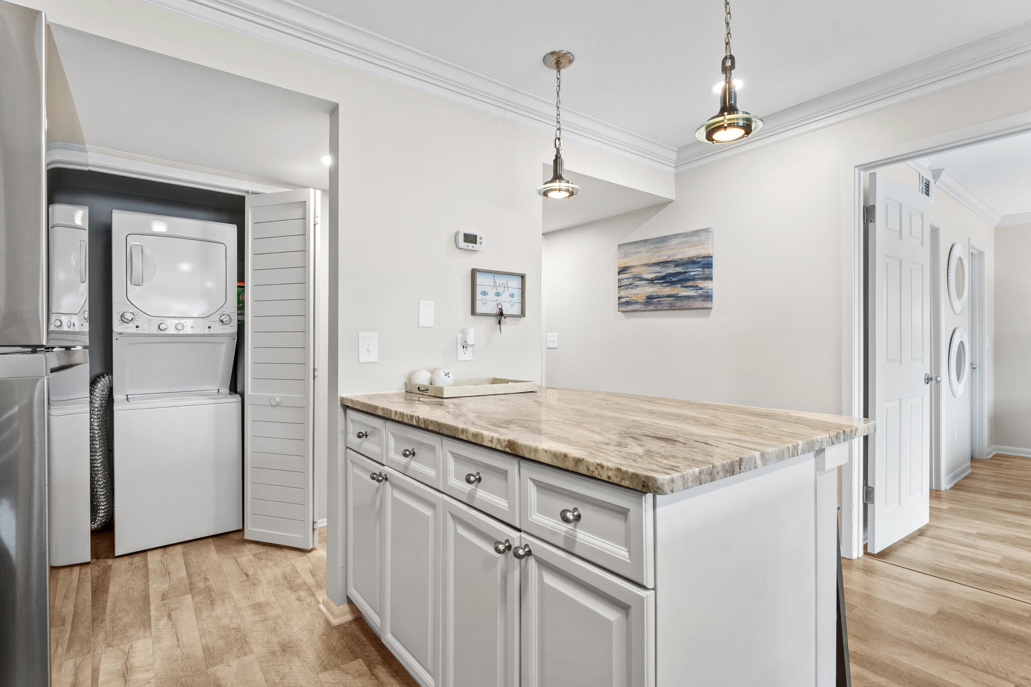 HARBOUR POINT CONDO - Residential