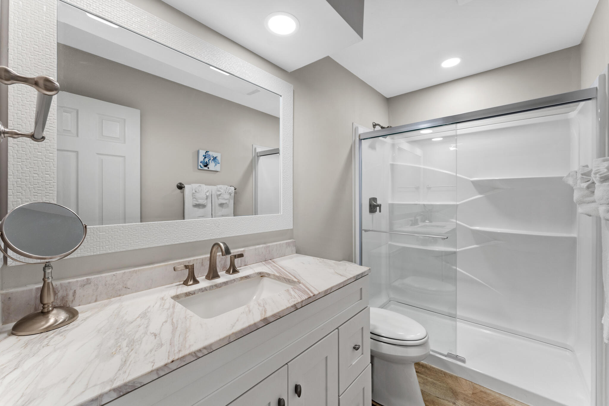 HARBOUR POINT CONDO - Residential