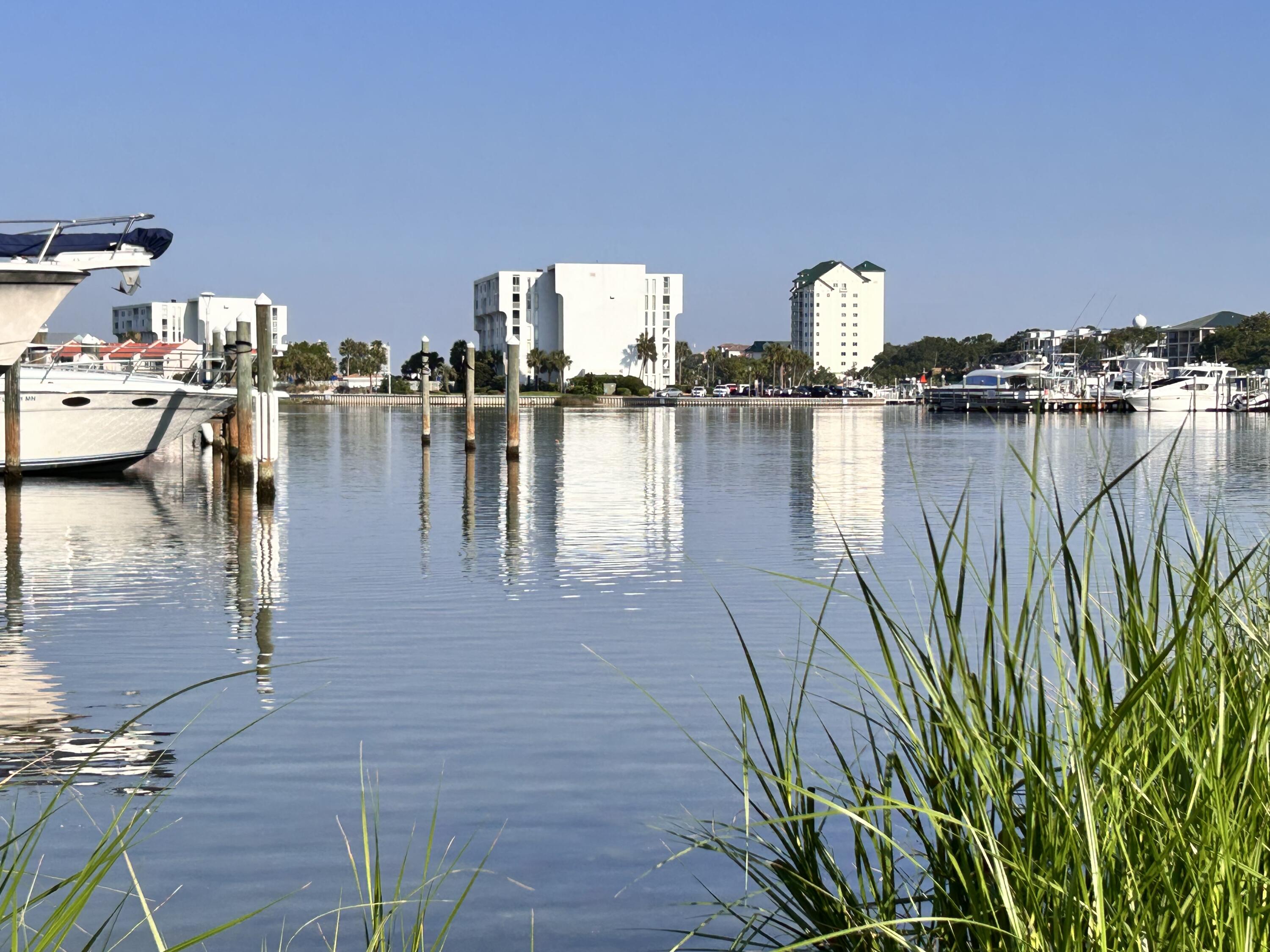 SANDPIPER COVE PH 20 - Residential