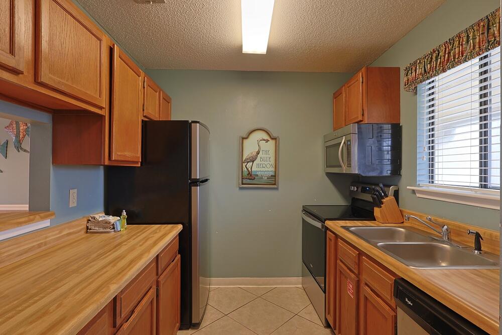 SANDPIPER COVE PH 20 - Residential