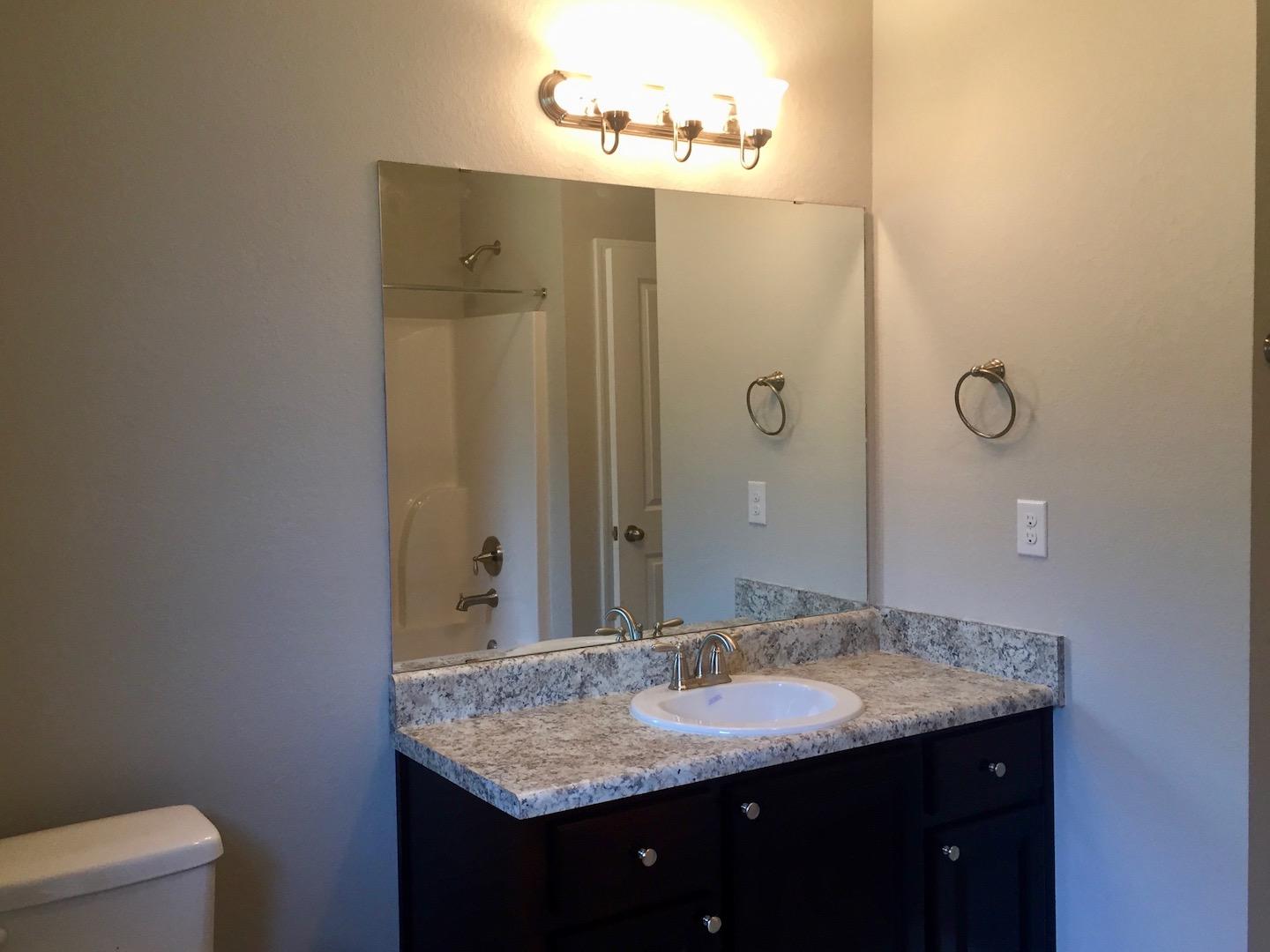 HOMEWOOD EST - Residential