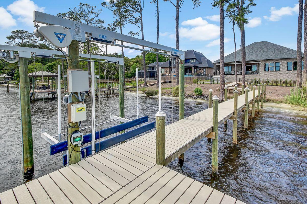 WATER'S EDGE - Residential