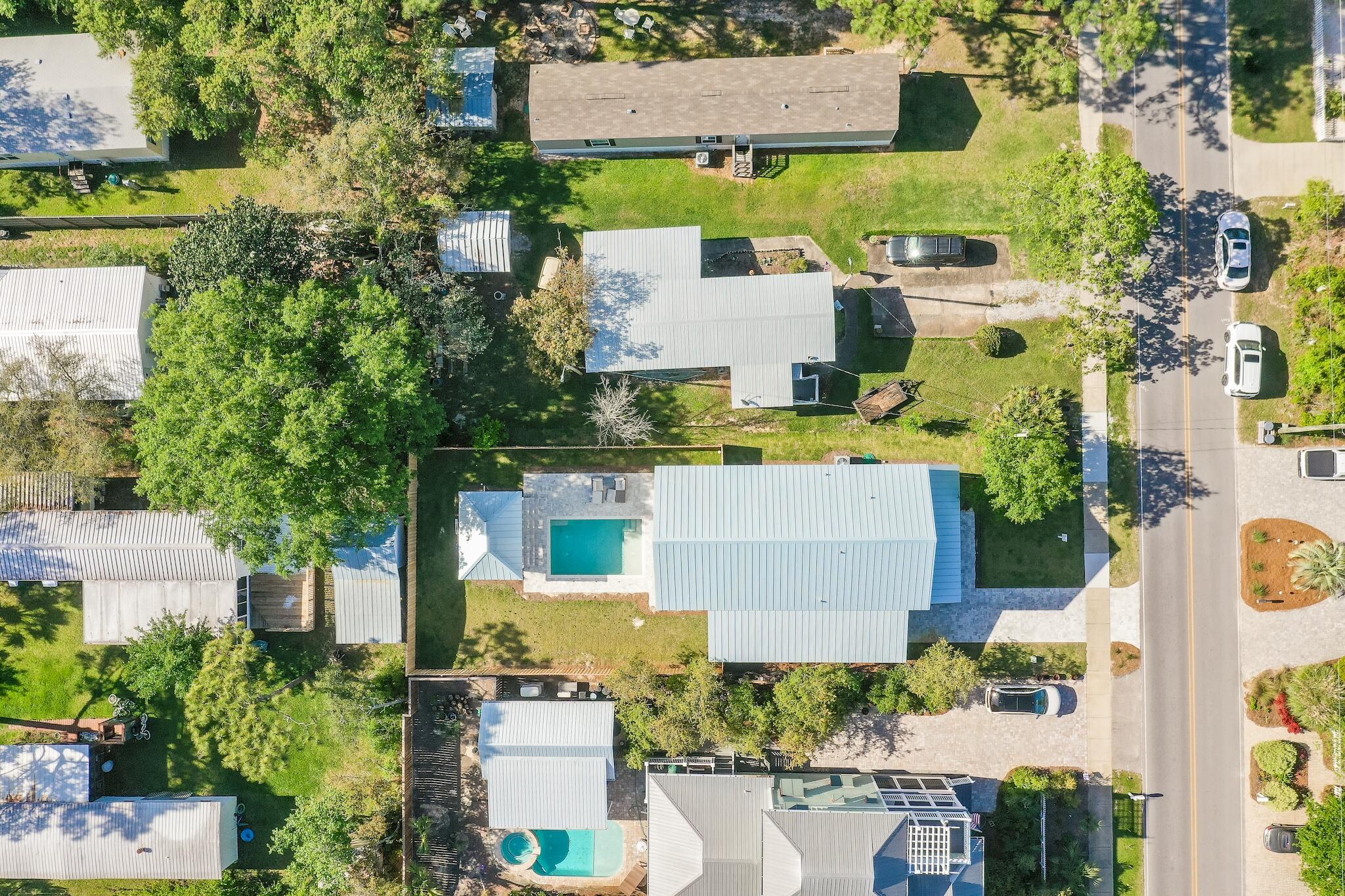GULF SHORE MANOR - Residential