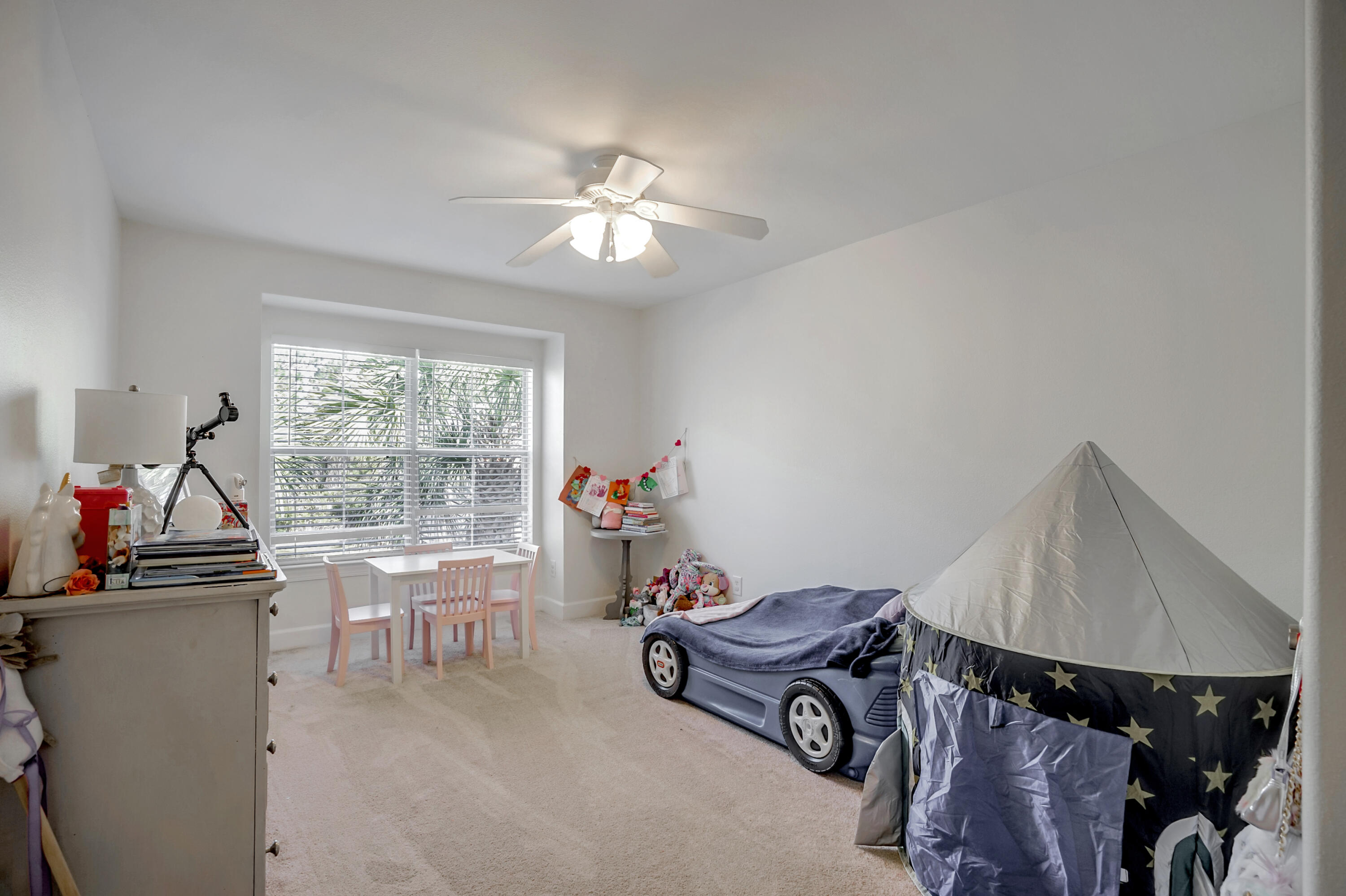 EAGLE BAY - Residential