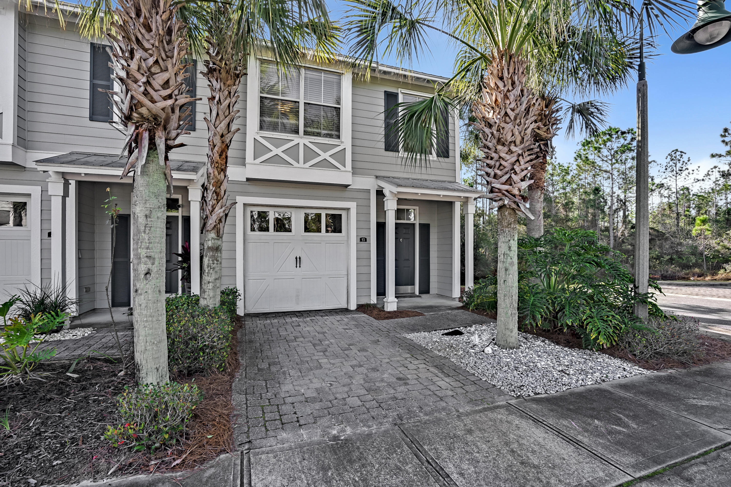 EAGLE BAY - Residential
