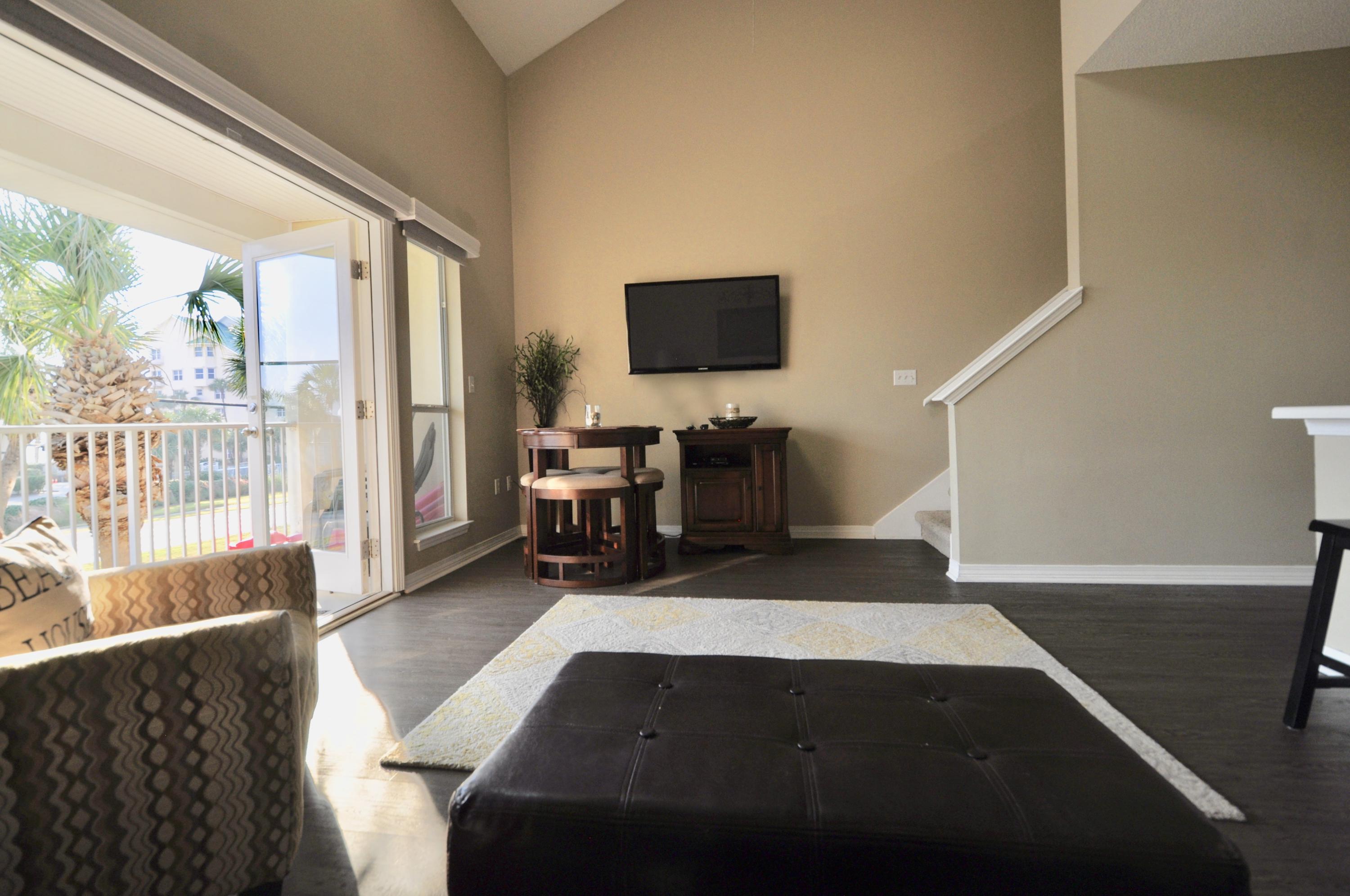 CARIBBEAN DUNES PH 2 - Residential