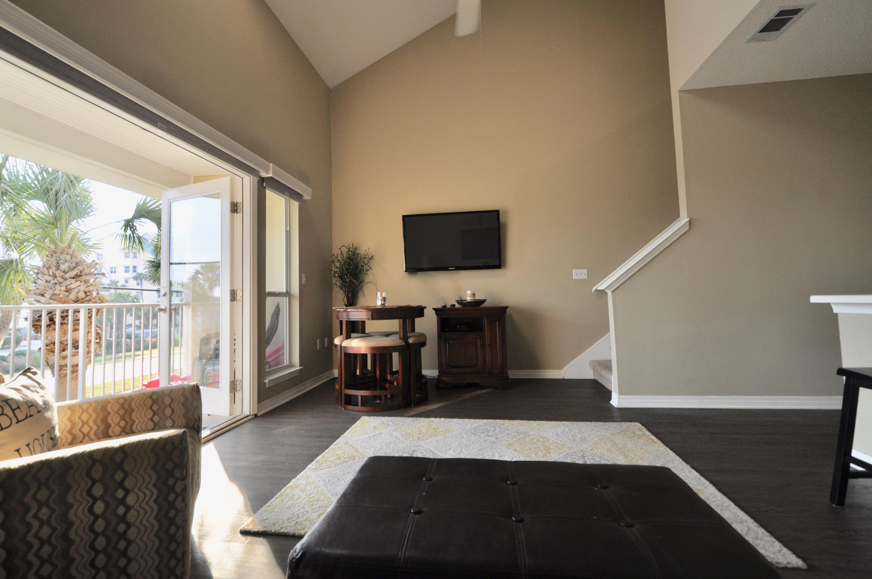 CARIBBEAN DUNES PH 2 - Residential