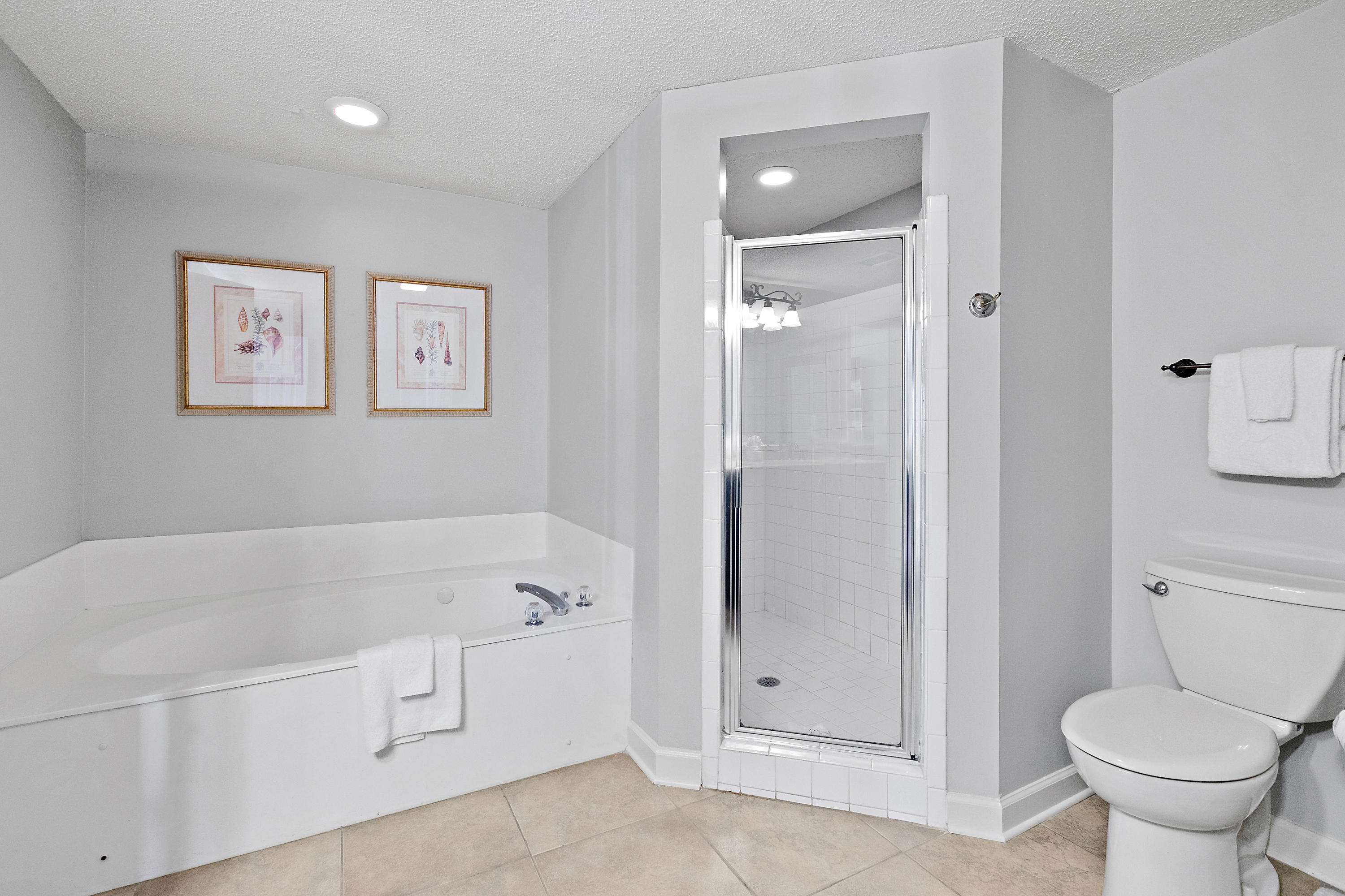 INN AT CRYSTAL BEACH (SUMMERCHASE CONDO) - Residential