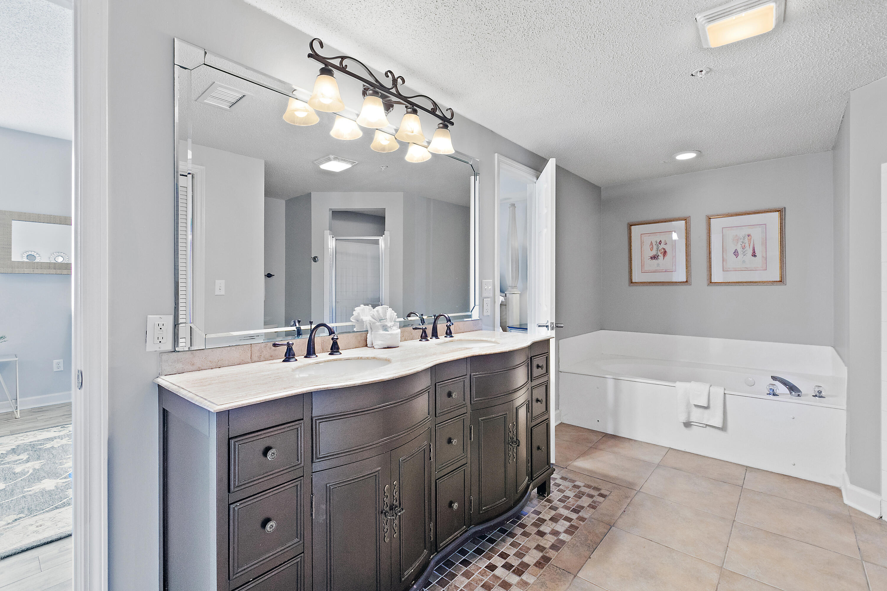 INN AT CRYSTAL BEACH (SUMMERCHASE CONDO) - Residential