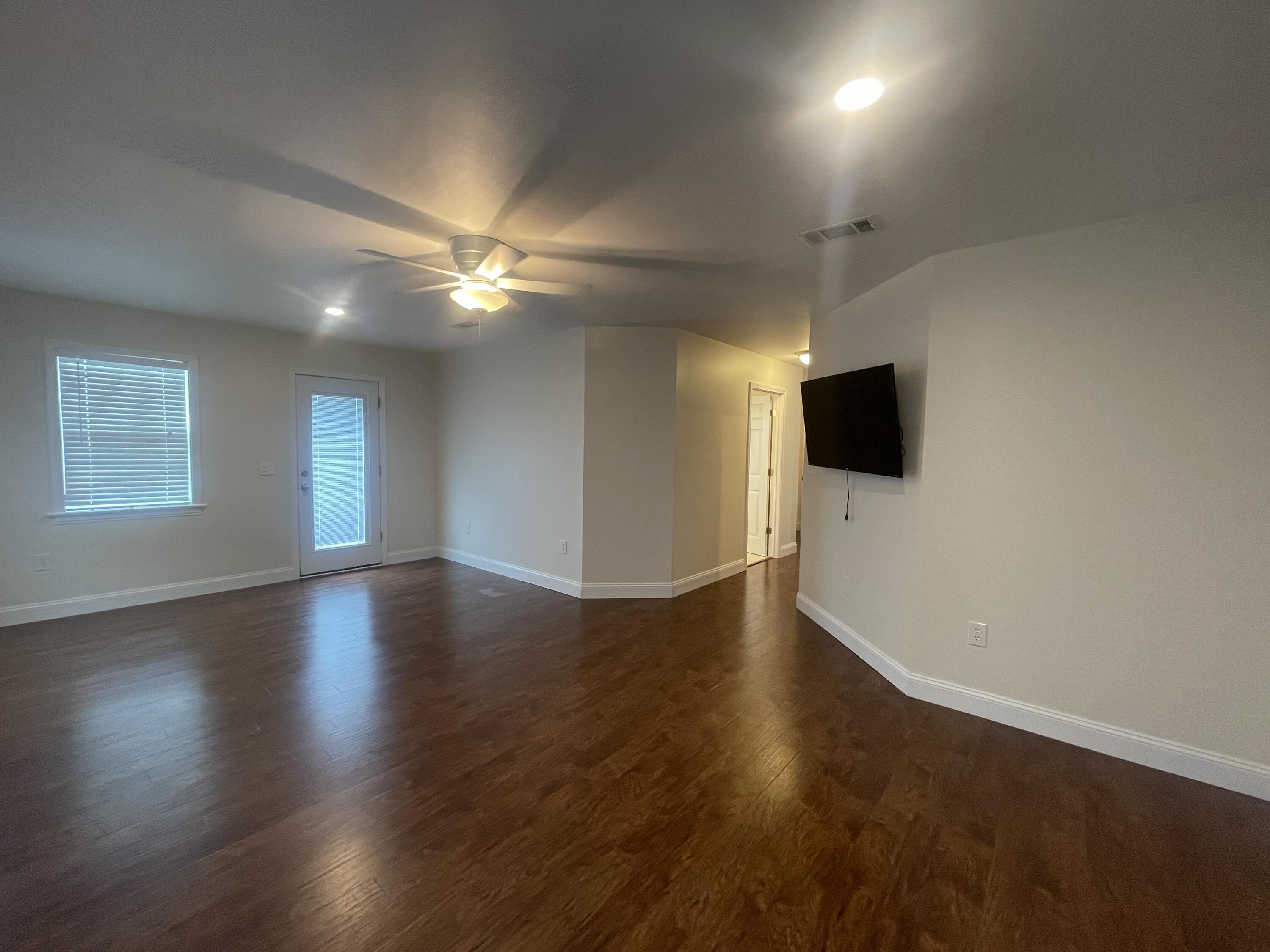 CALHOUN S/D TO DESTIN - Residential Lease