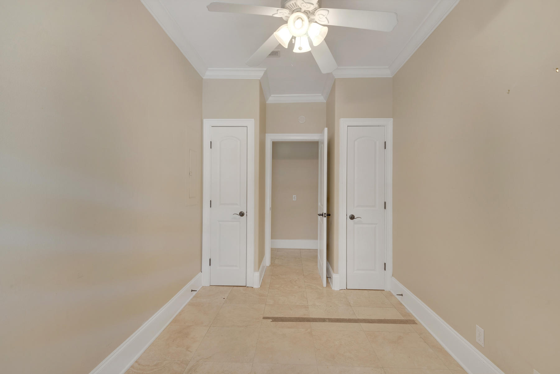 CALUSA BAY S/D - Residential